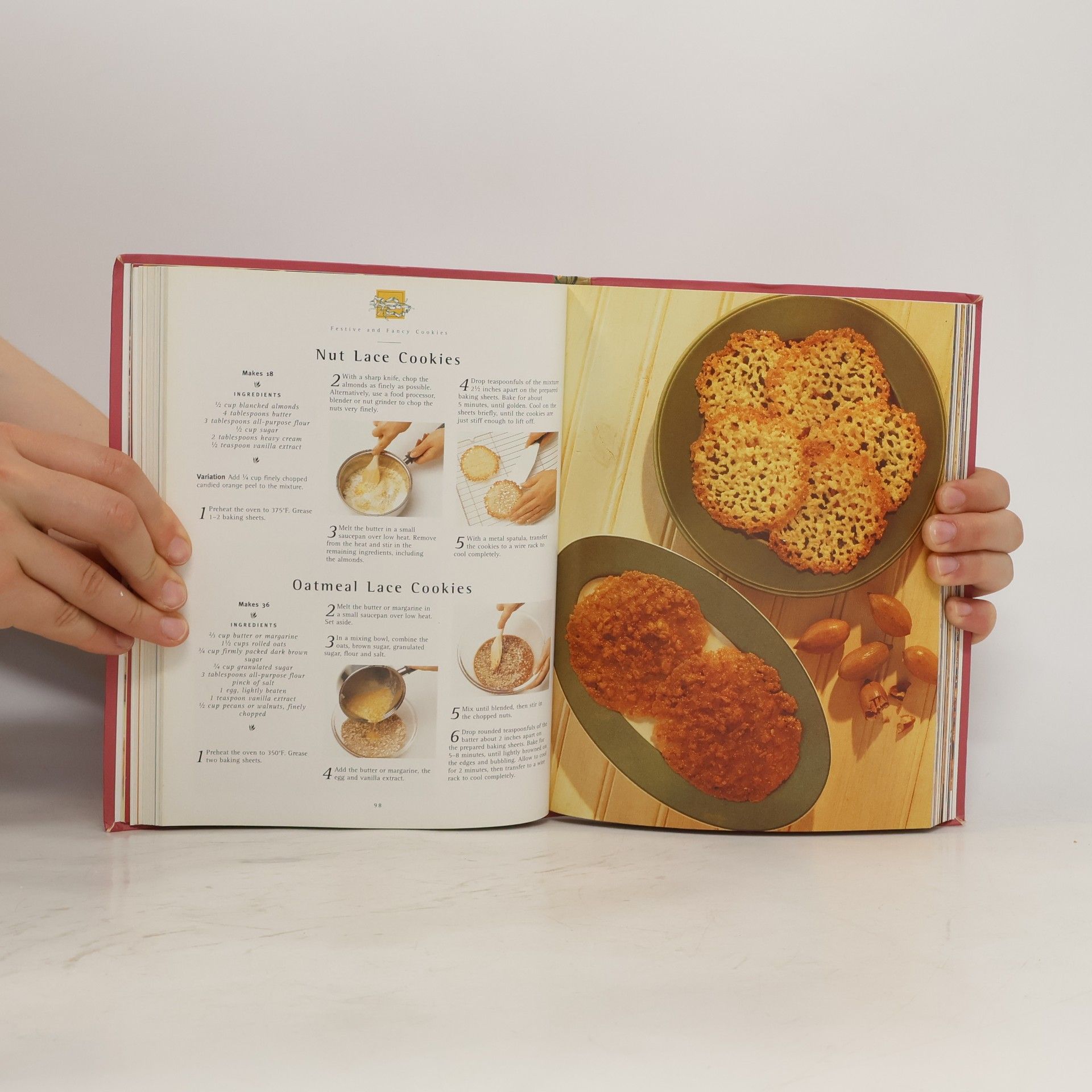Hilaire Walden The Cook's Encyclopedia of Cookies, Biscuits, and Bars