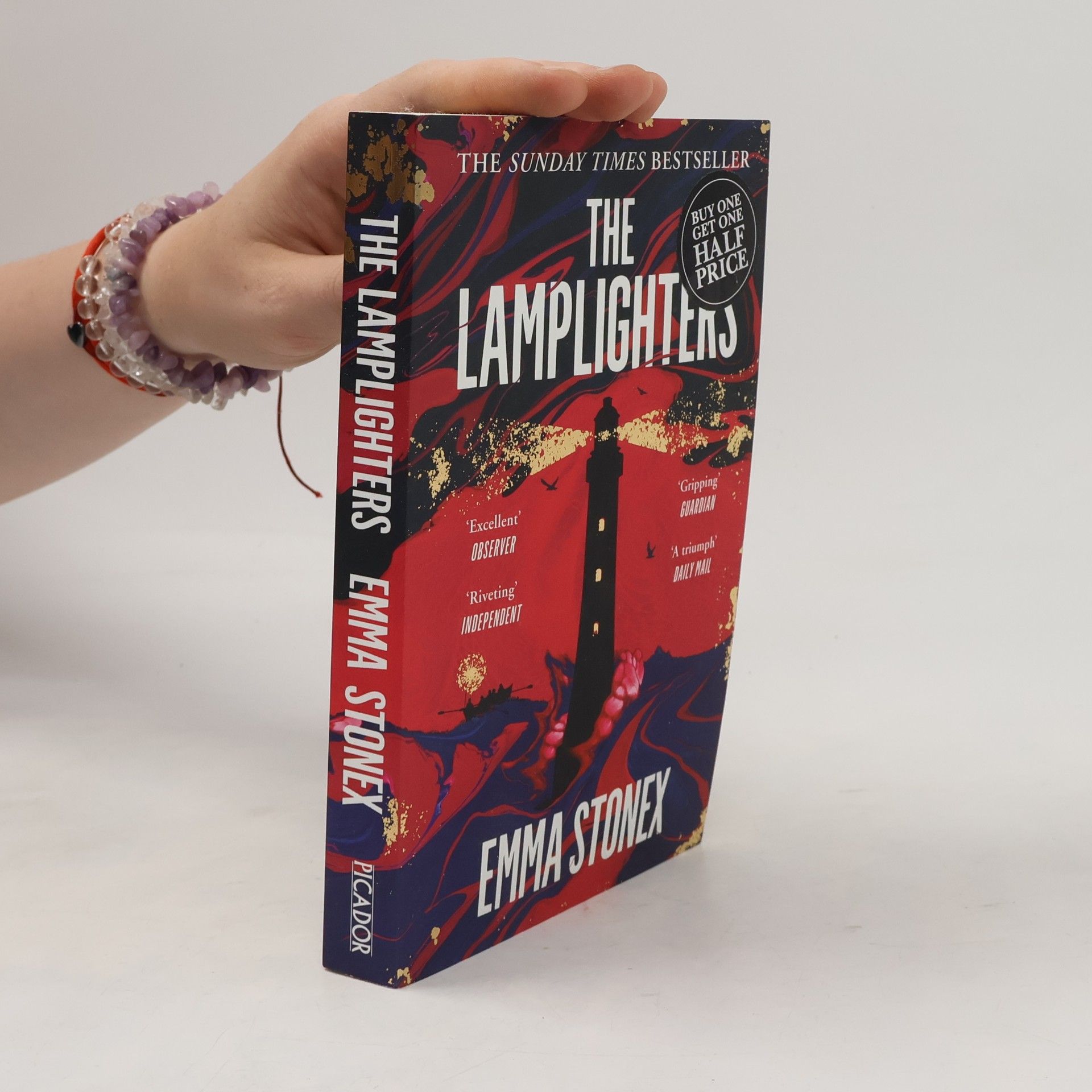 Emma Stonex The Lamplighters