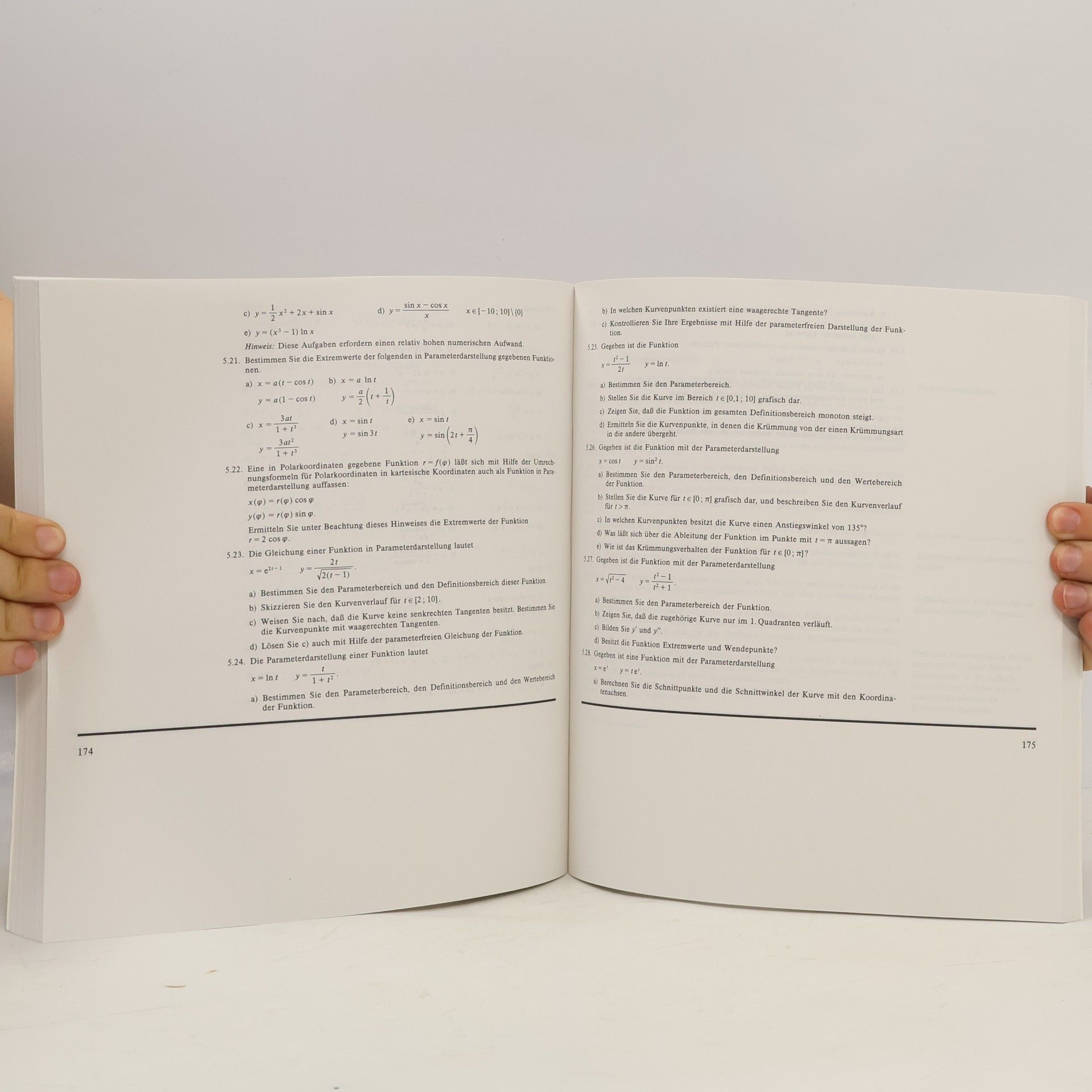 Marianne Kreul Mathematik in Beispielen - 3: Differentialrechnung