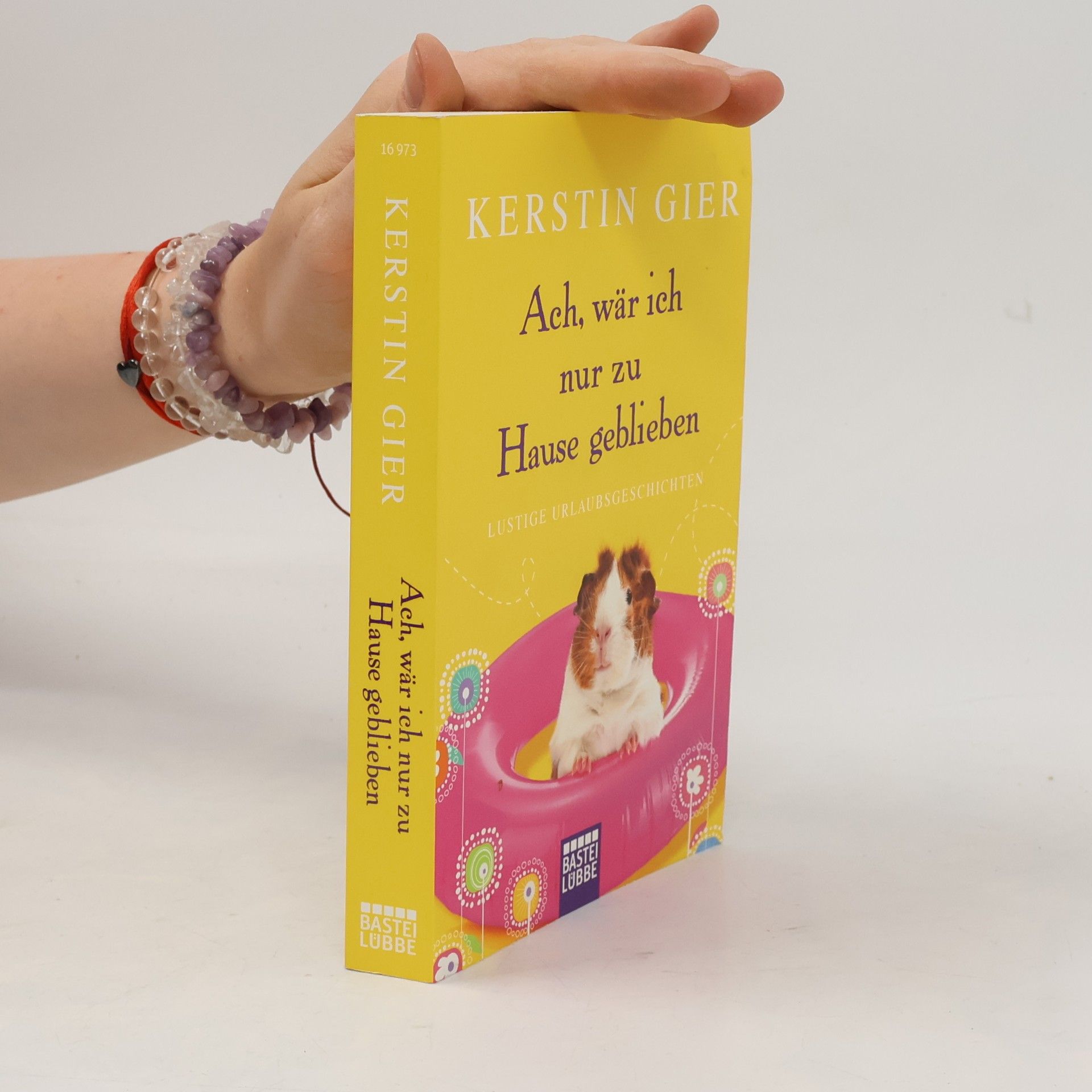 Kerstin Gier Ach, wär ich nur zu Hause geblieben