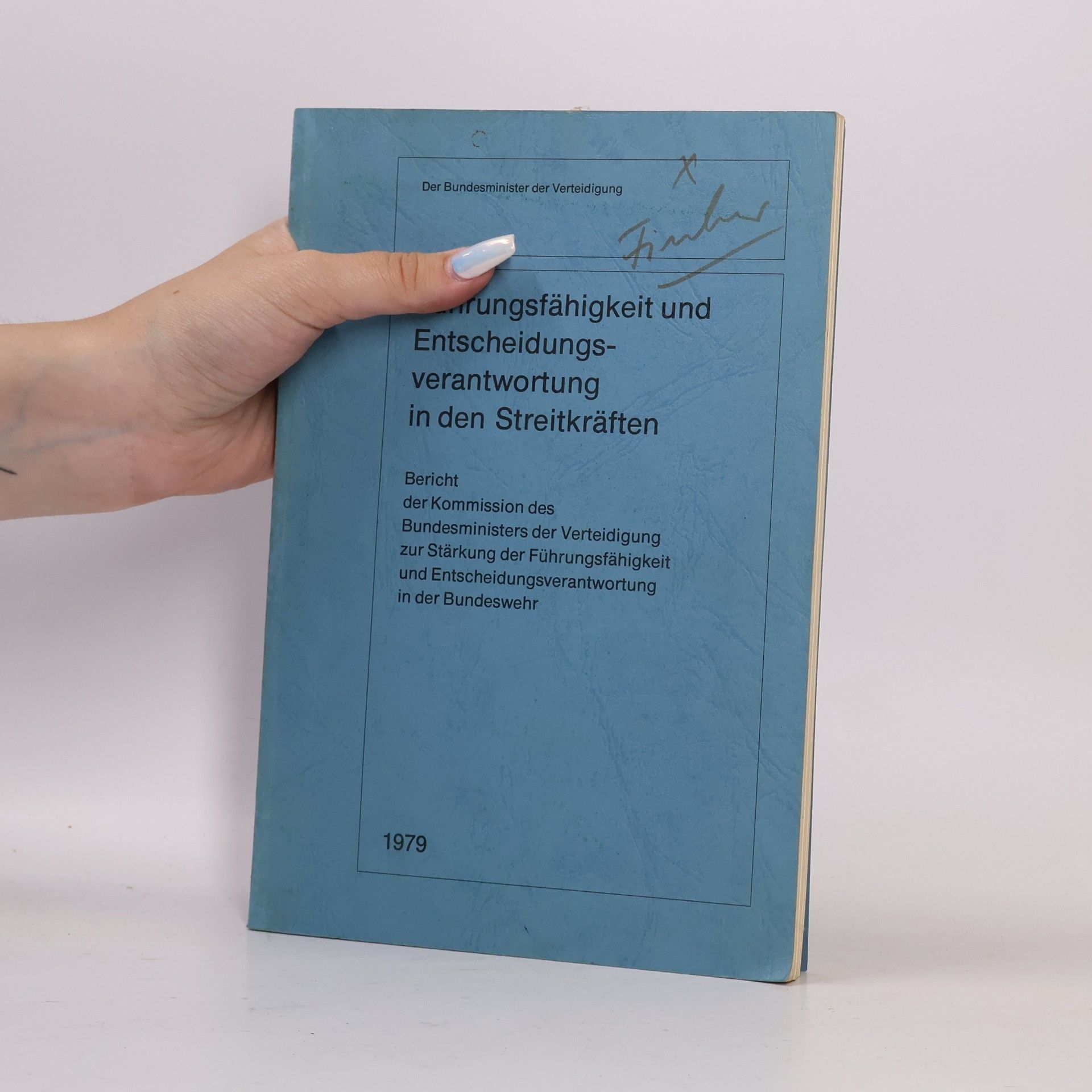 Autorenkollektiv Führungsfähigkeit und Entscheidungsverantwortung in den Streitkräften