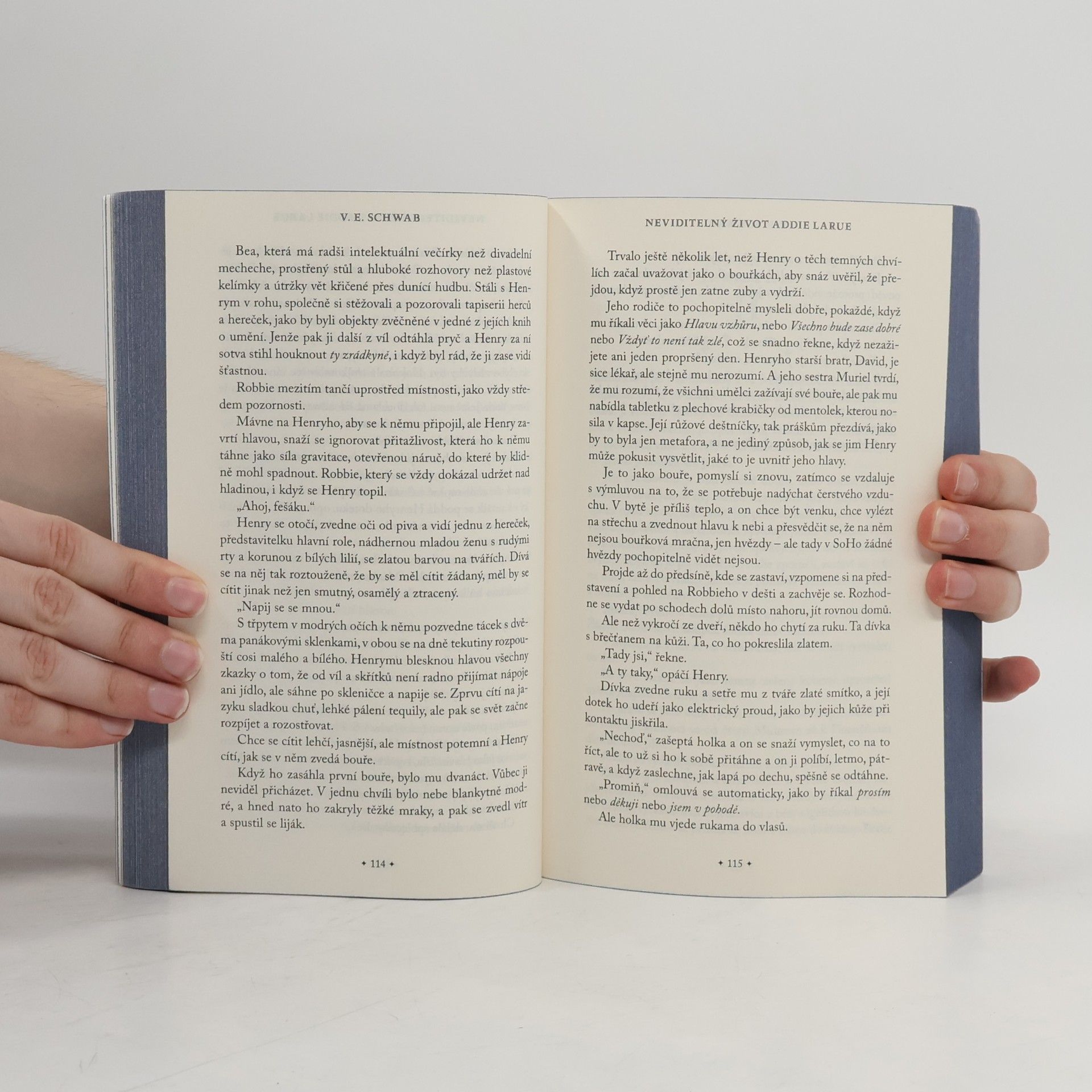 Victoria Schwab Neviditelný život Addie LaRue