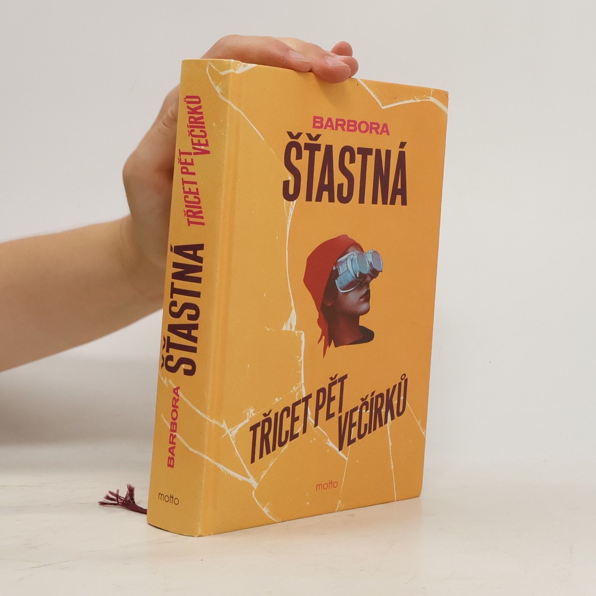 Barbora Šťastná Třicet pět večírků