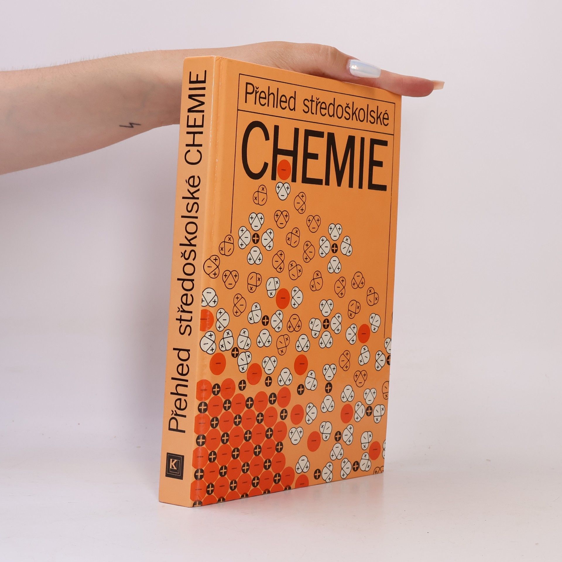 Přehled středoškolské chemie