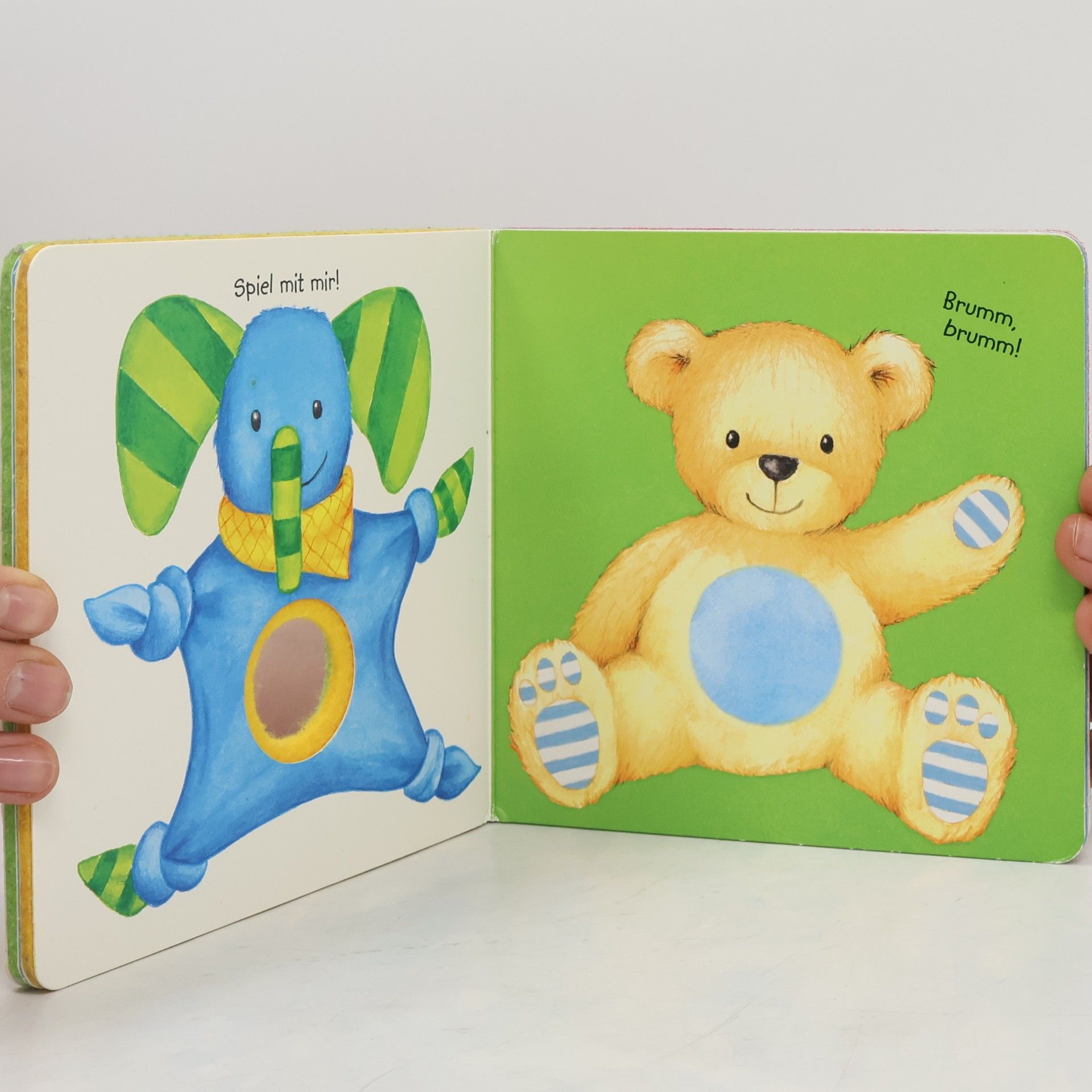 Marlit Peikert Mein liebstes Guckloch-Fühlbuch
