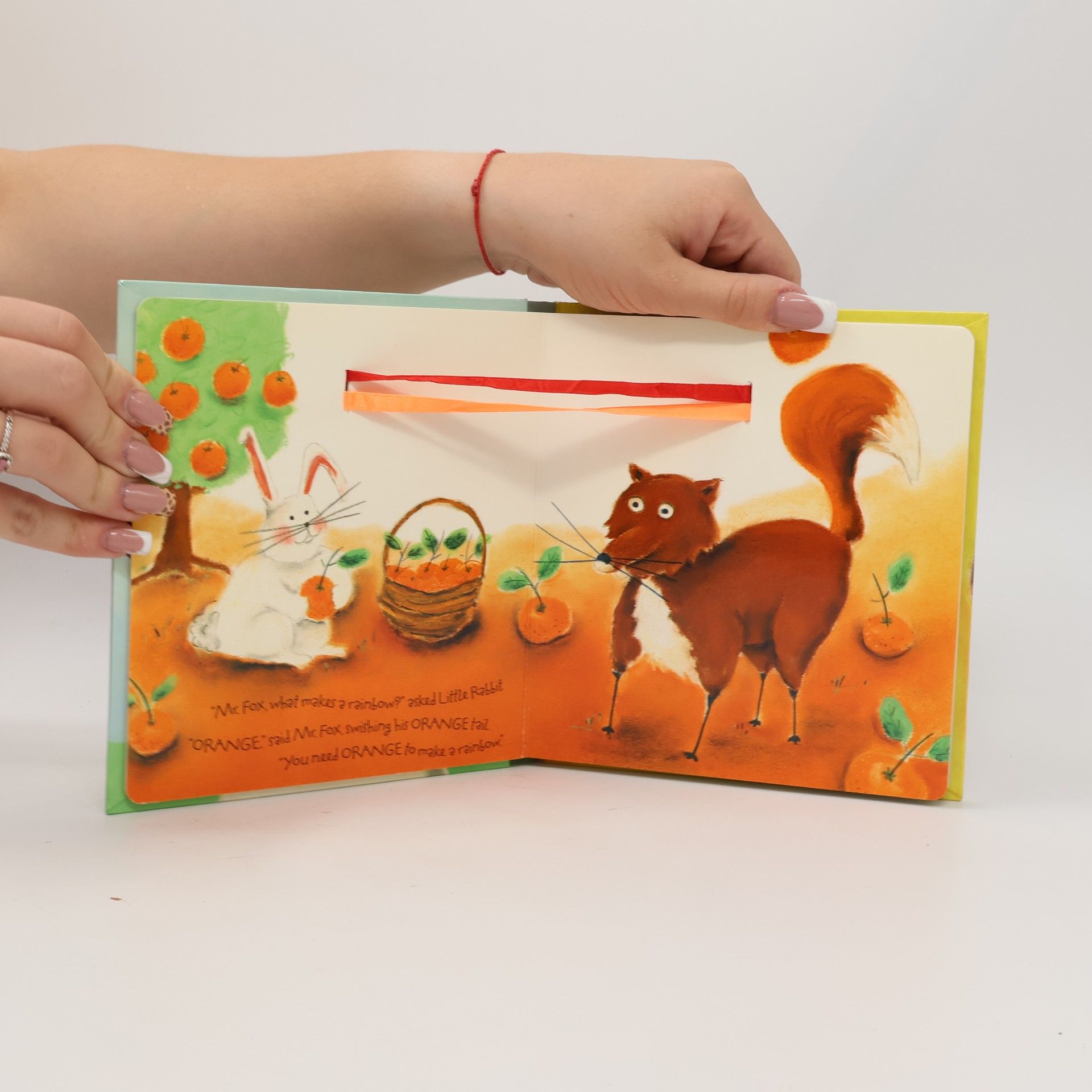 Betty Ann Schwartz A Magic Ribbon Book: What Makes a Rainbow? - Pop-Up