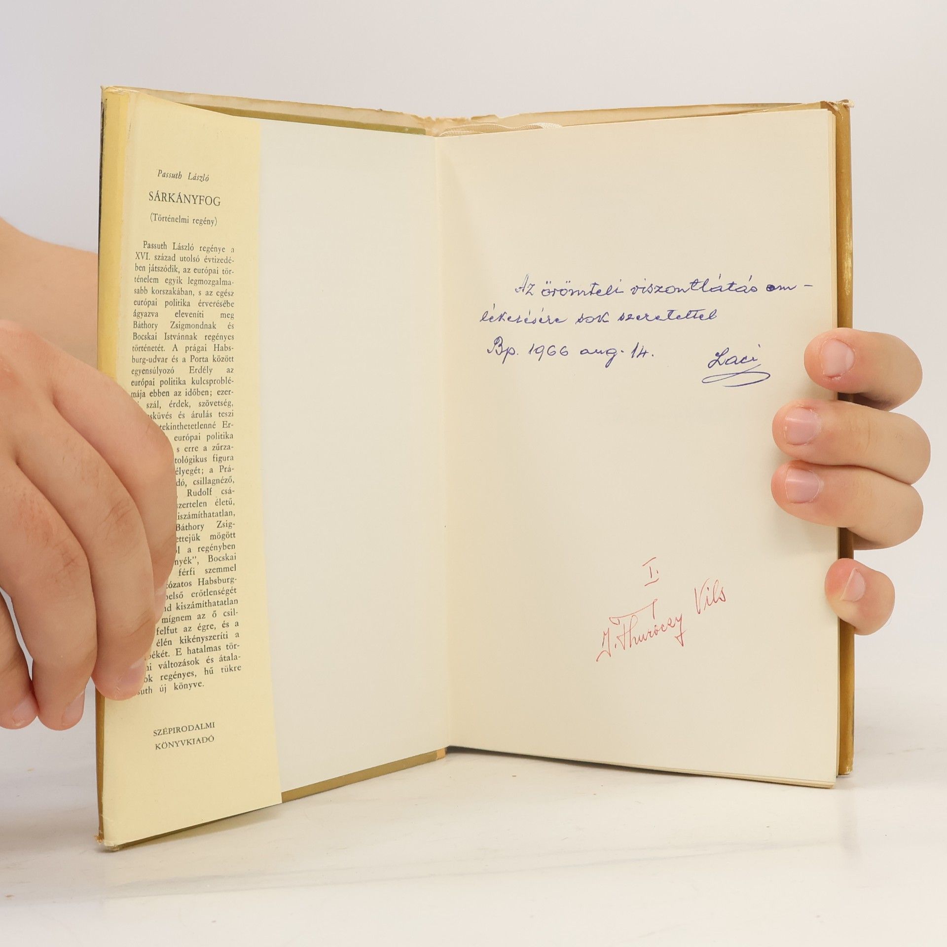 László Passuth Sárkányfog