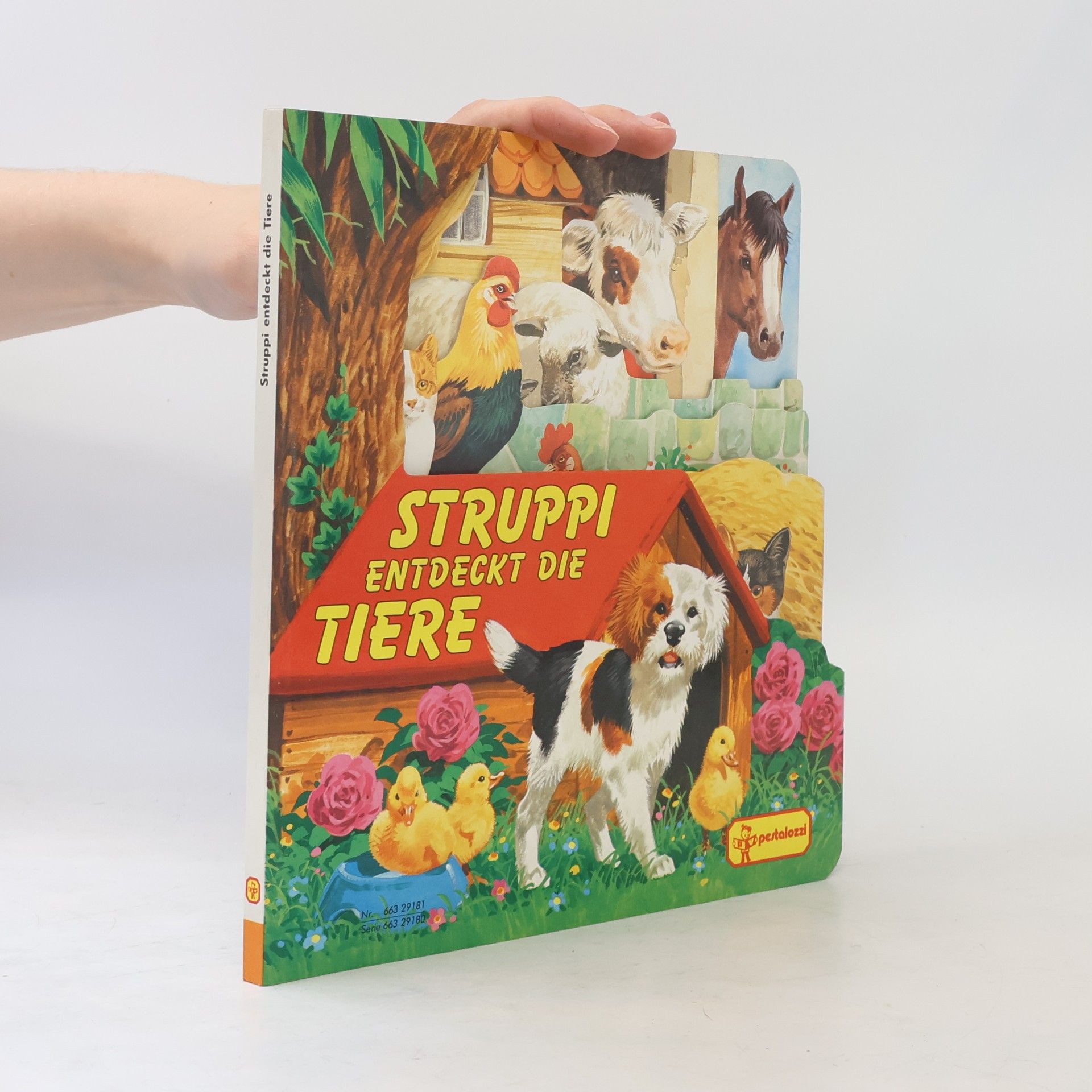 Struppi entdeckt die Tiere