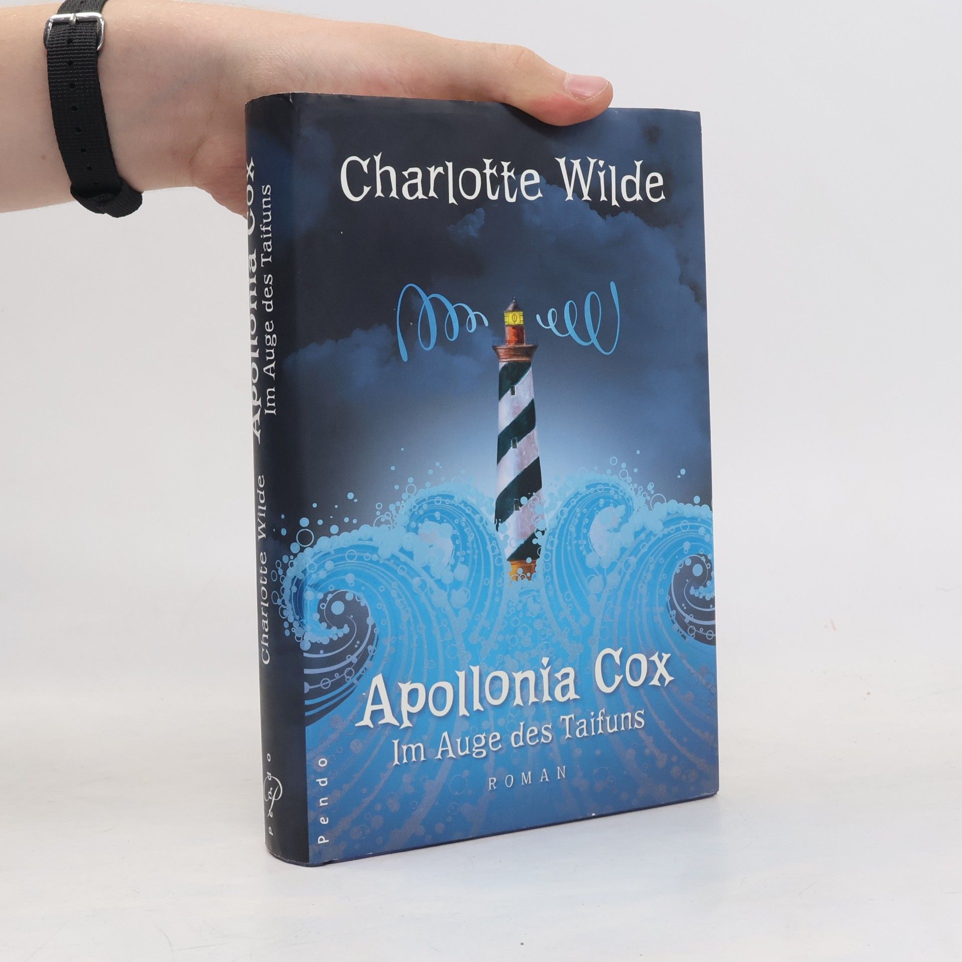 Charlotte Wilde Apollonia Cox
