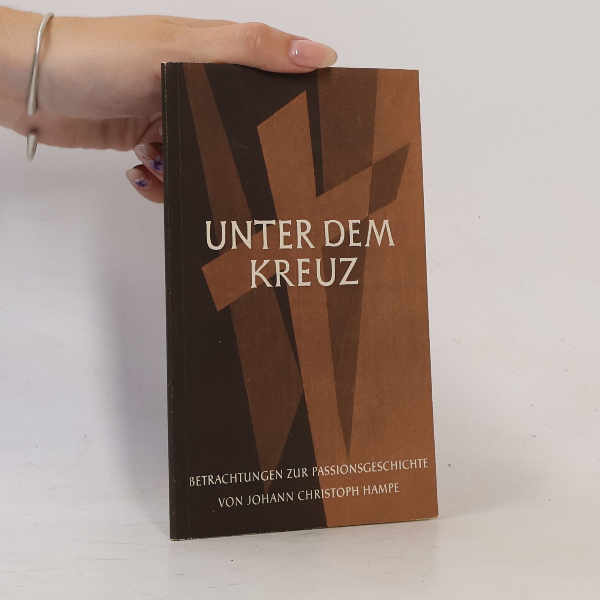 Unter dem Kreuz