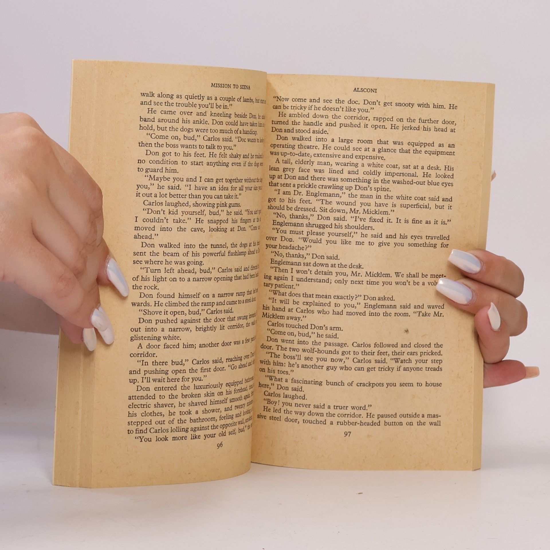 James Hadley Chase Mission to Siena
