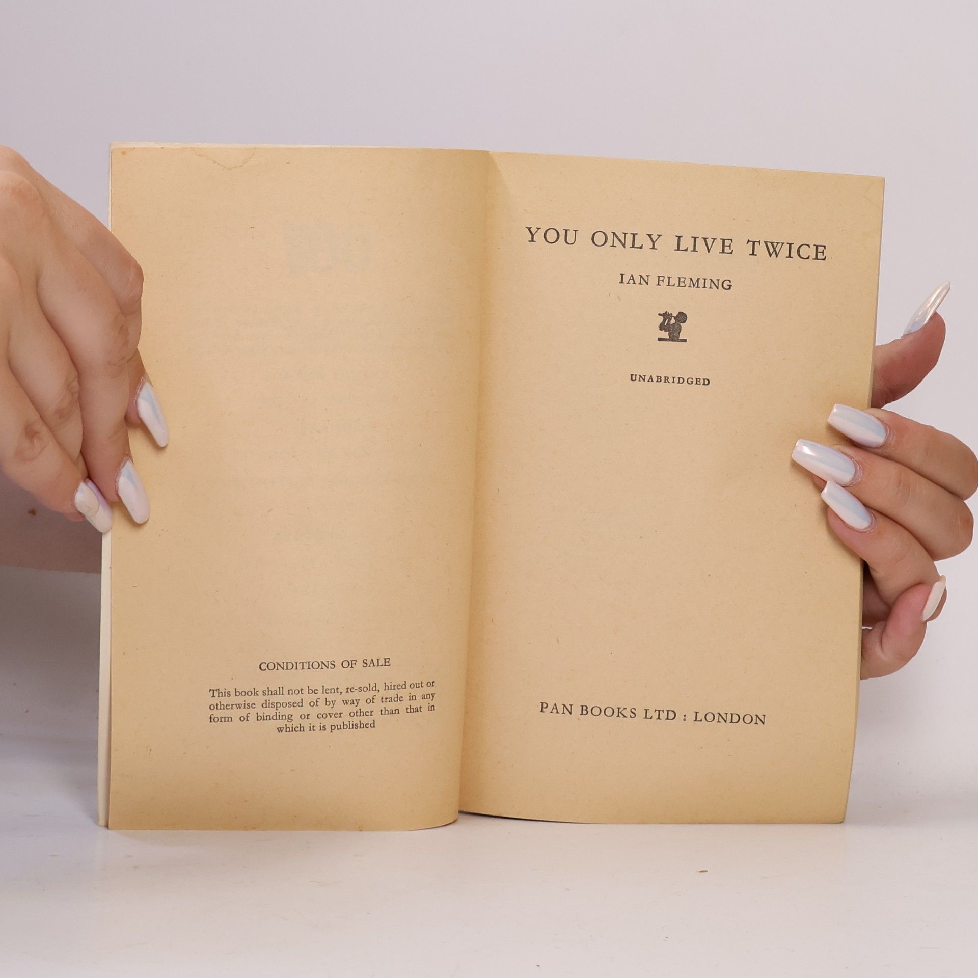 Ian Fleming James Bond: You Only Live Twice