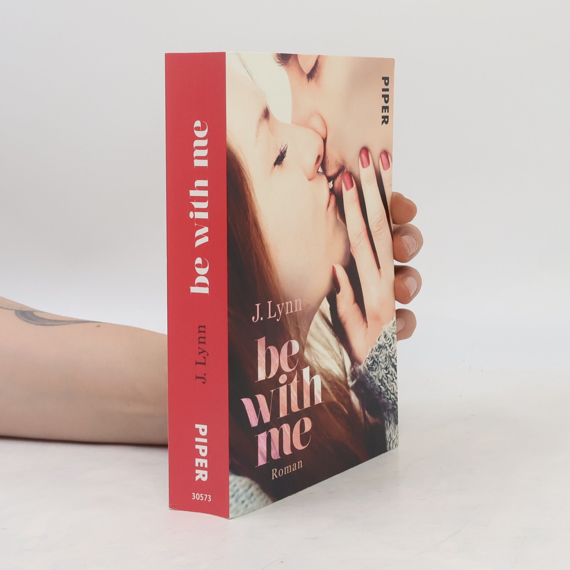 Jennifer Armentrout Be with me