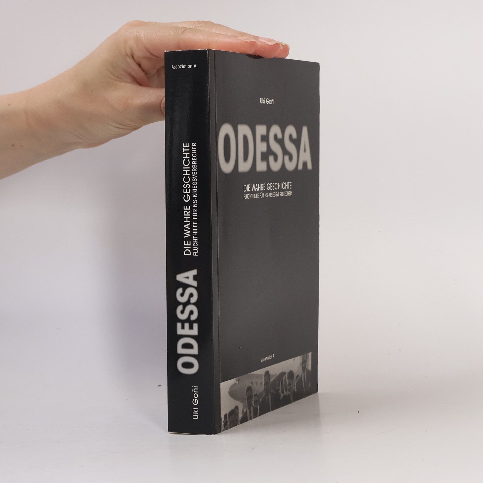 Uki Goñi Odessa