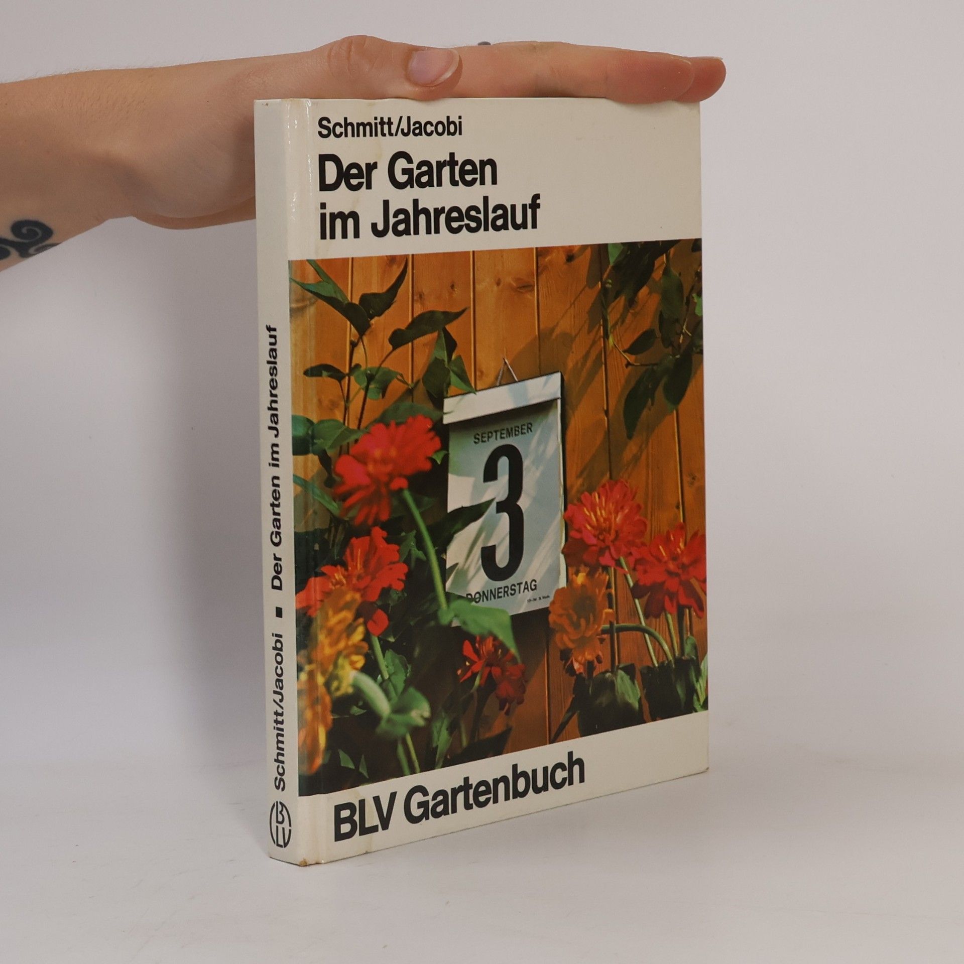 Elisabeth Schmitt Der Garten im Jahreslauf