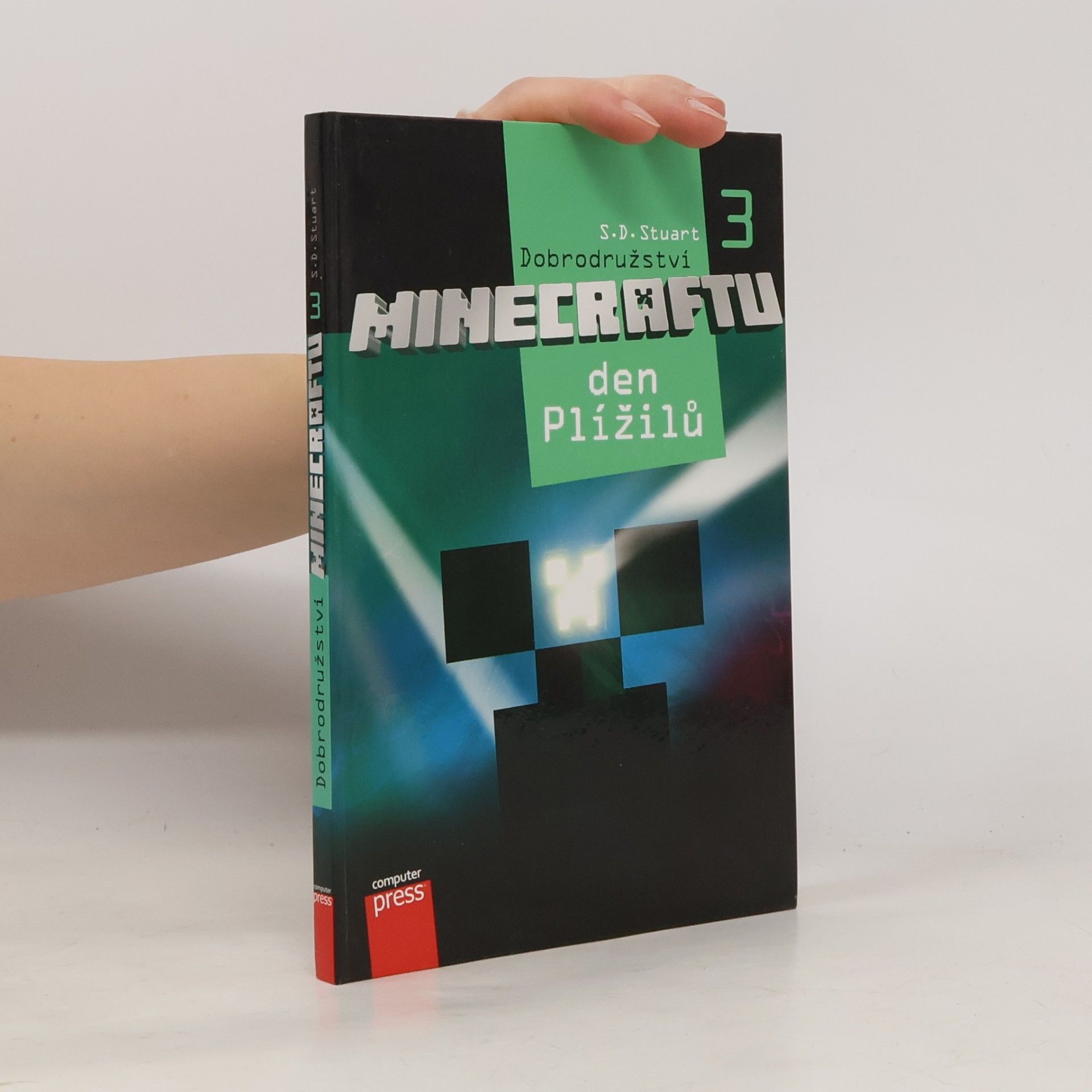 Steve DeWinter Dobrodružství Minecraftu. 3, Den Plížilů