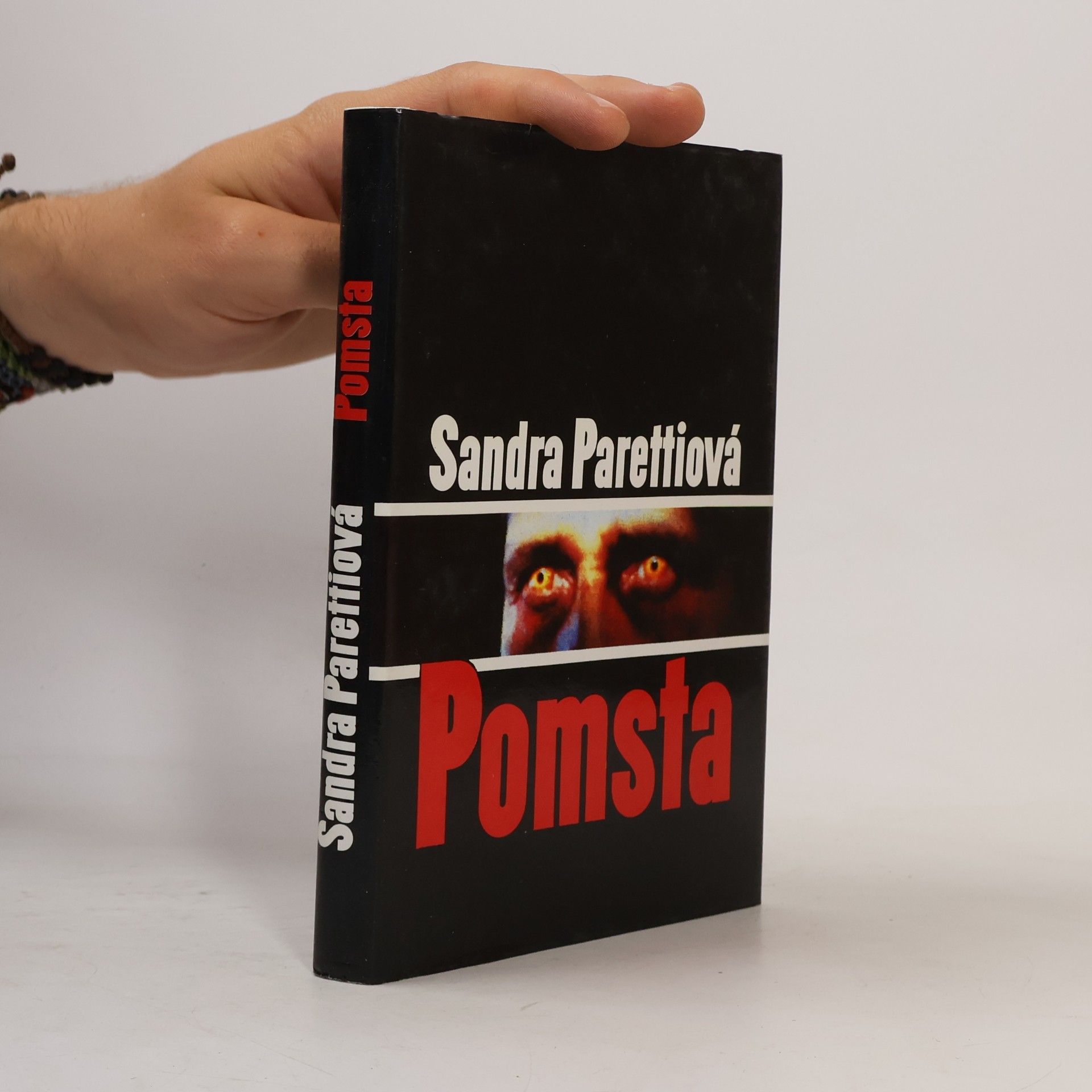 Sandra Paretti Pomsta