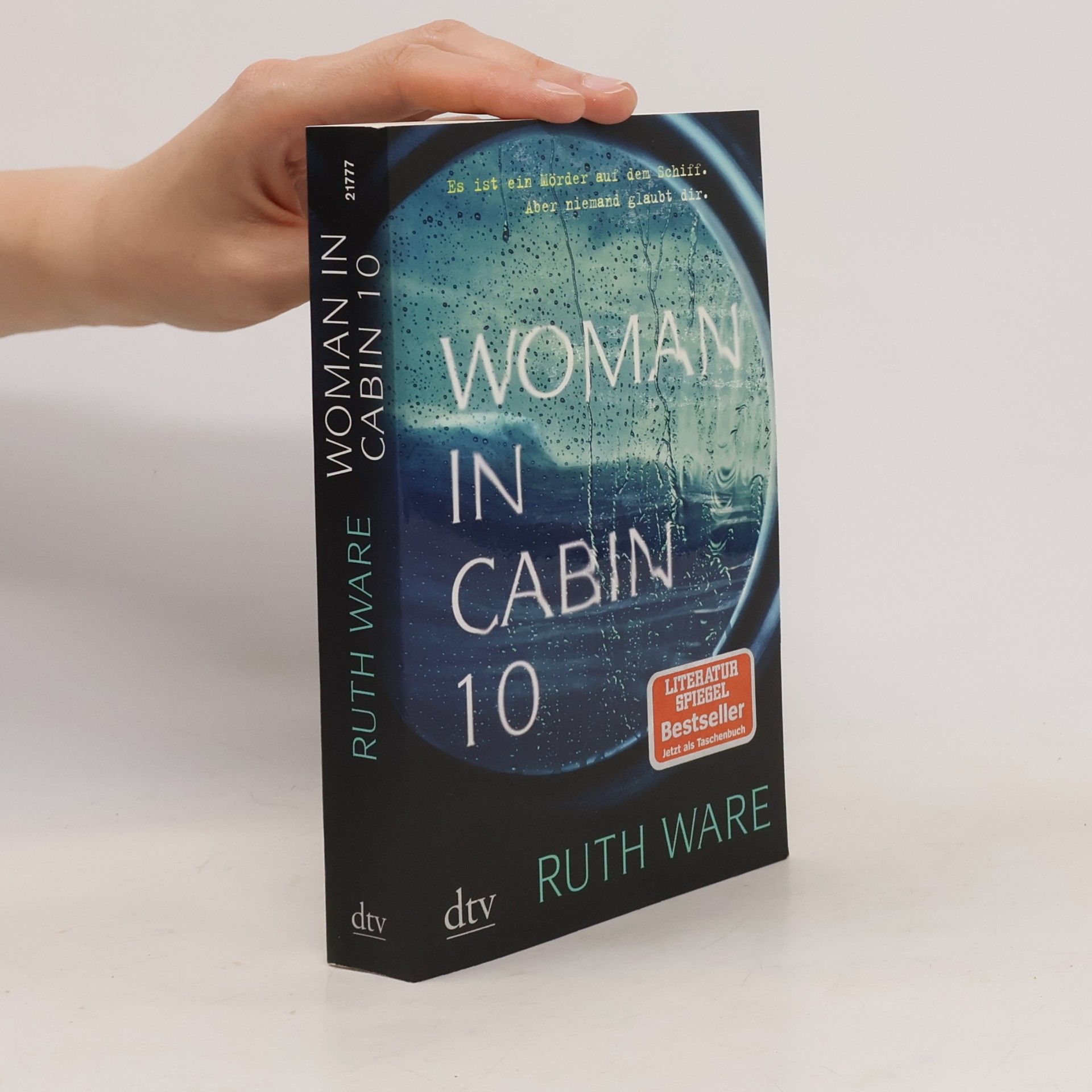 Ruth Ware Woman in Cabin 10