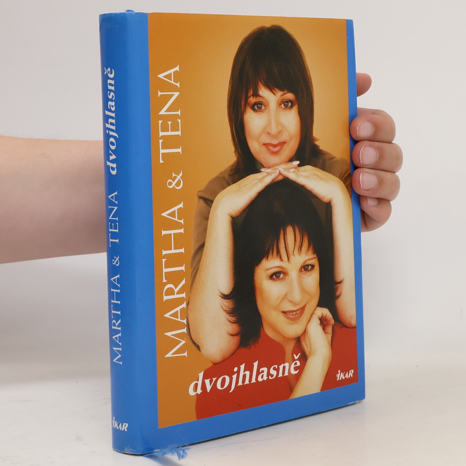 Martha Elefteriadu Martha & Tena dvojhlasně