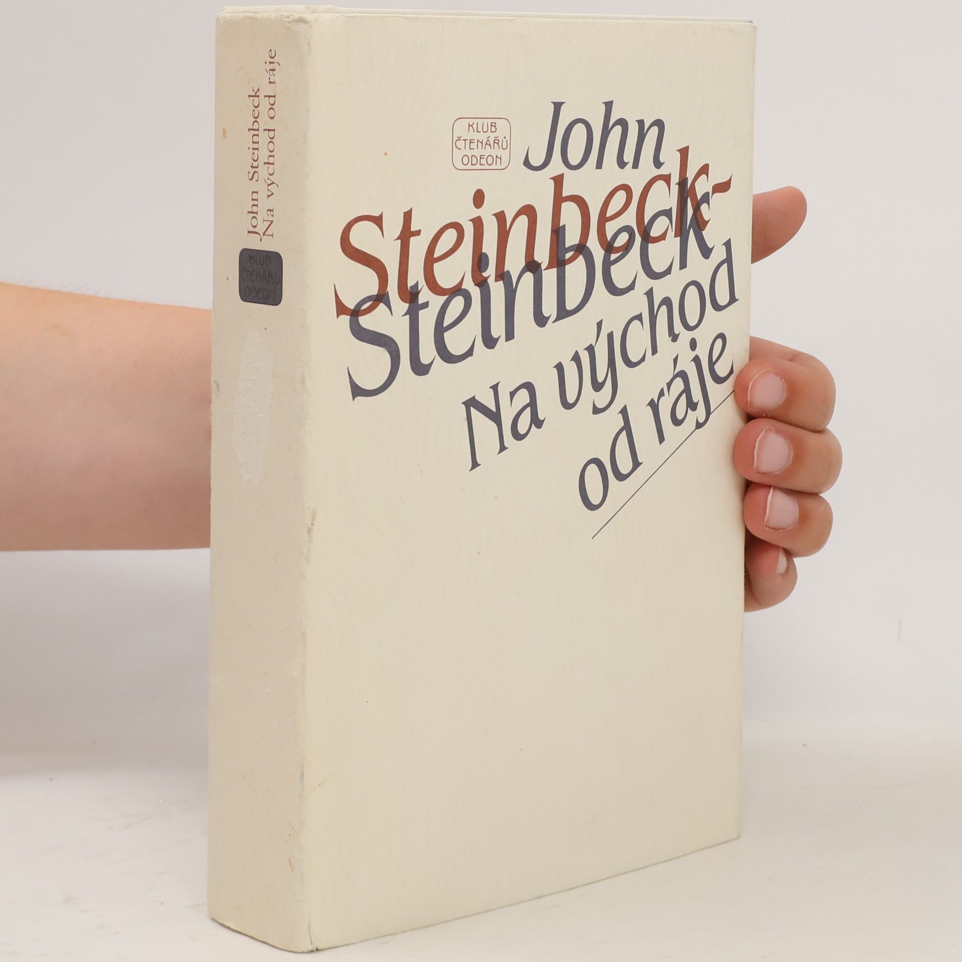 John Steinbeck Na východ od ráje