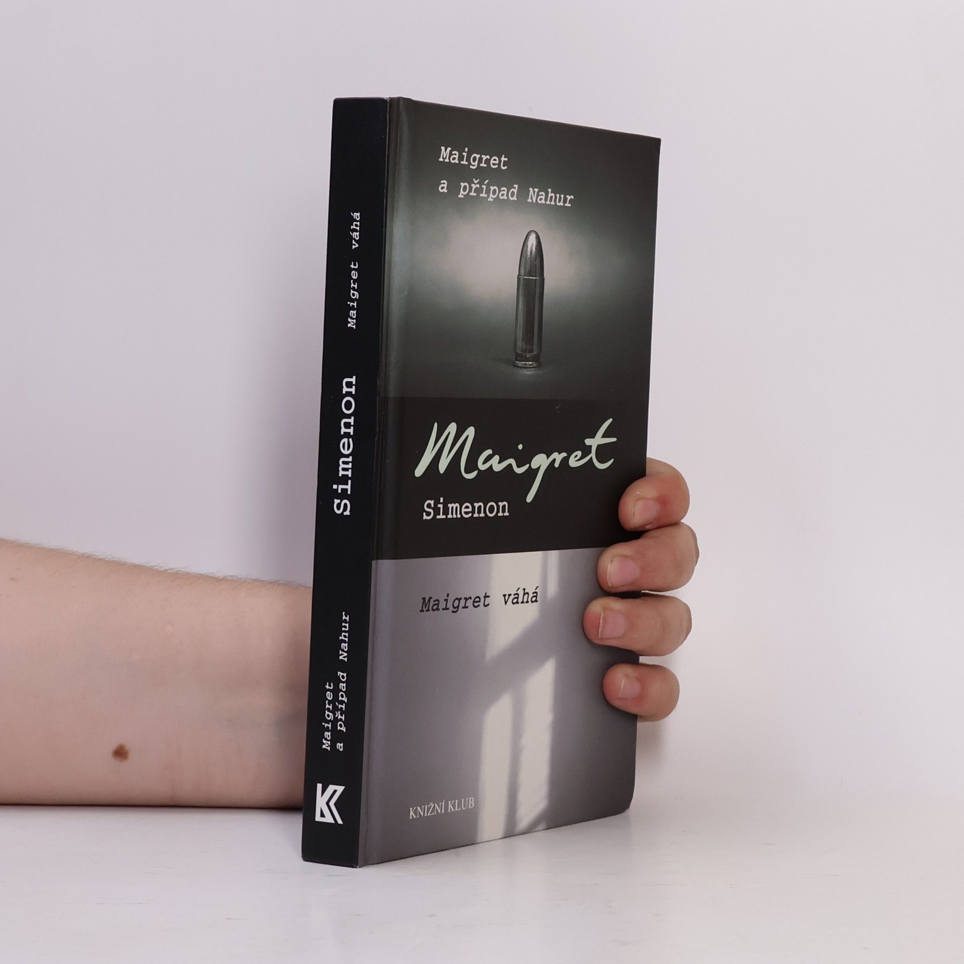 Alexandra Pflimpflová Maigret a případ Nahur, Maigret váhá