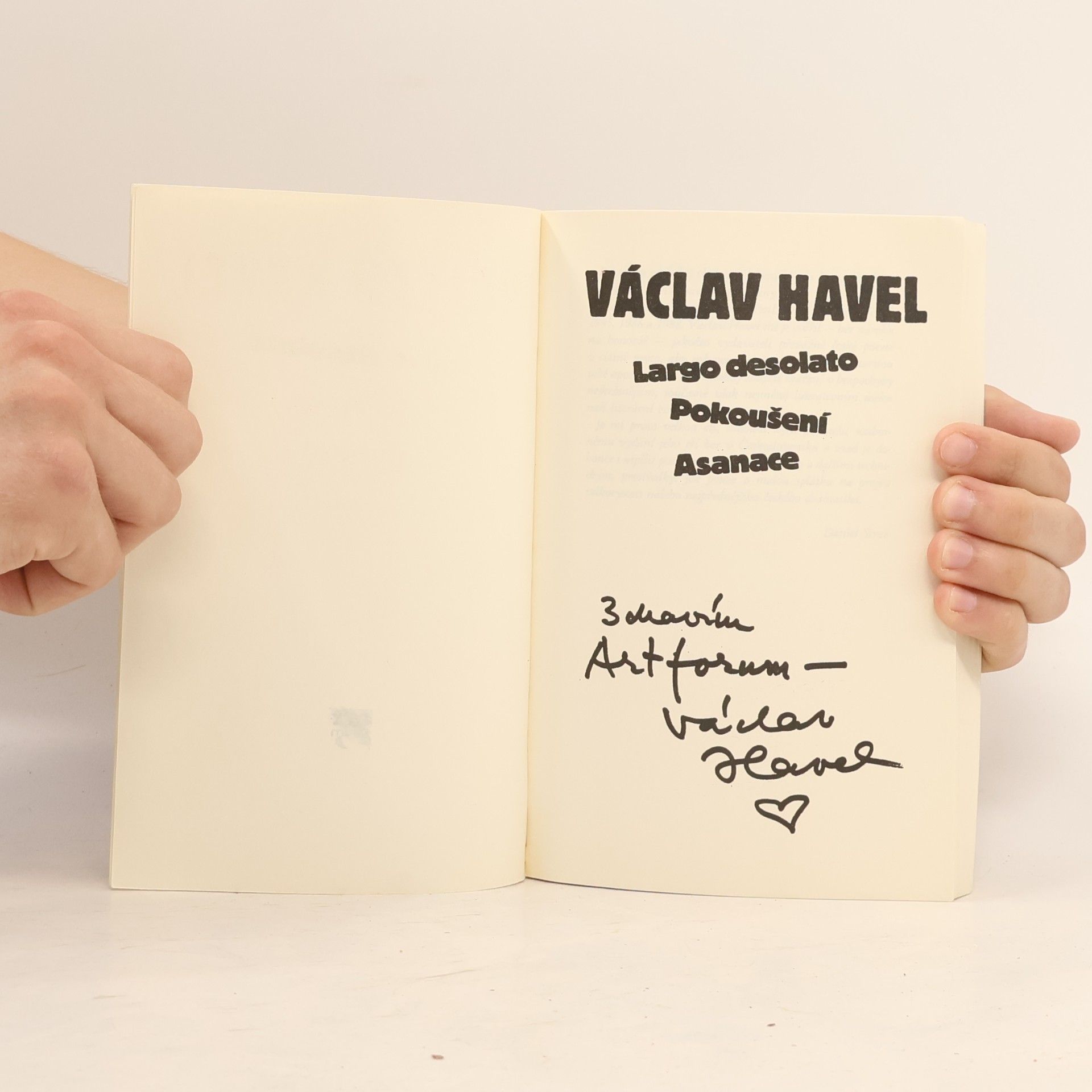 Václav Havel Pokoušení. Largo Desolato. Asanace.