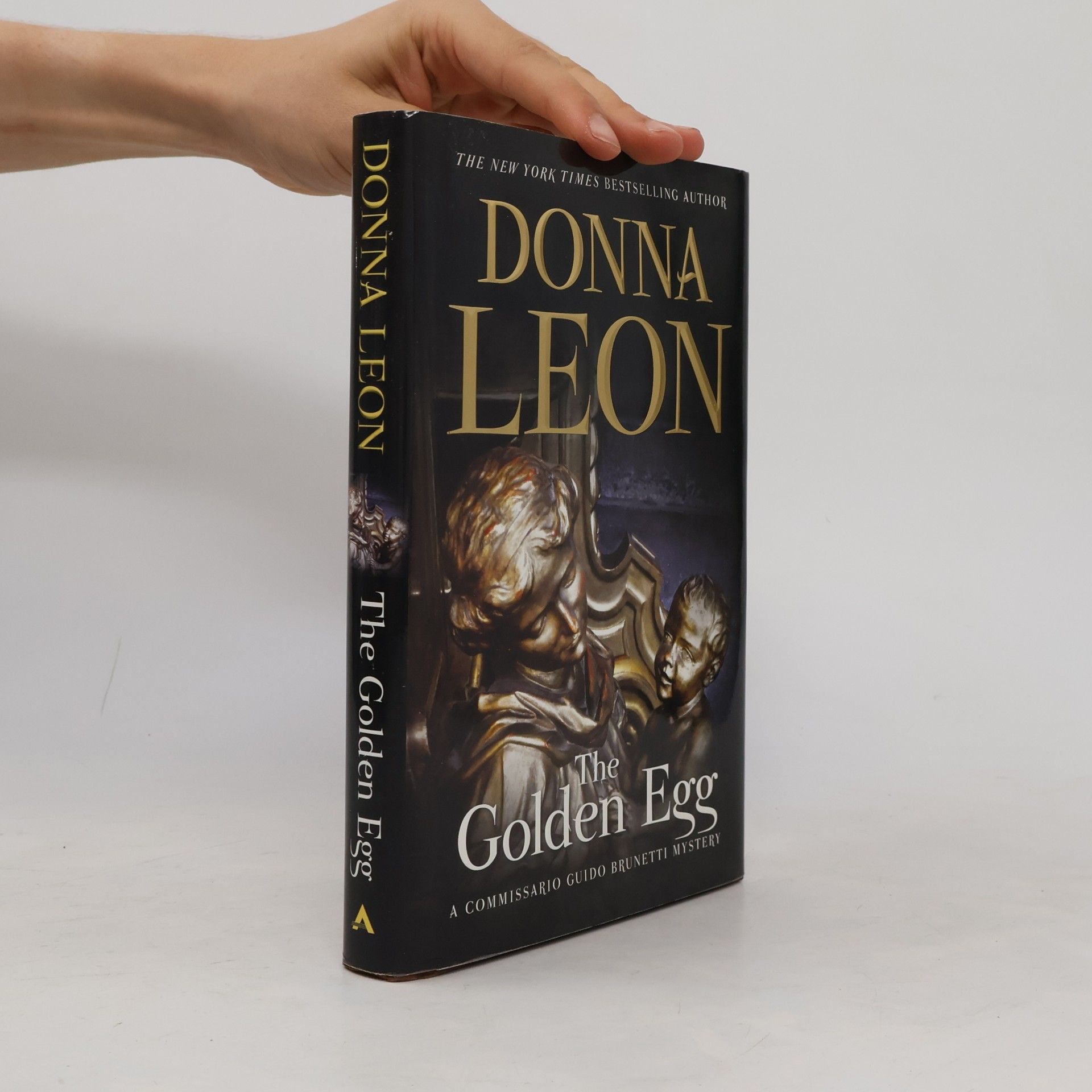 Donna Leon Commissario Guido Brunetti: The Golden Egg