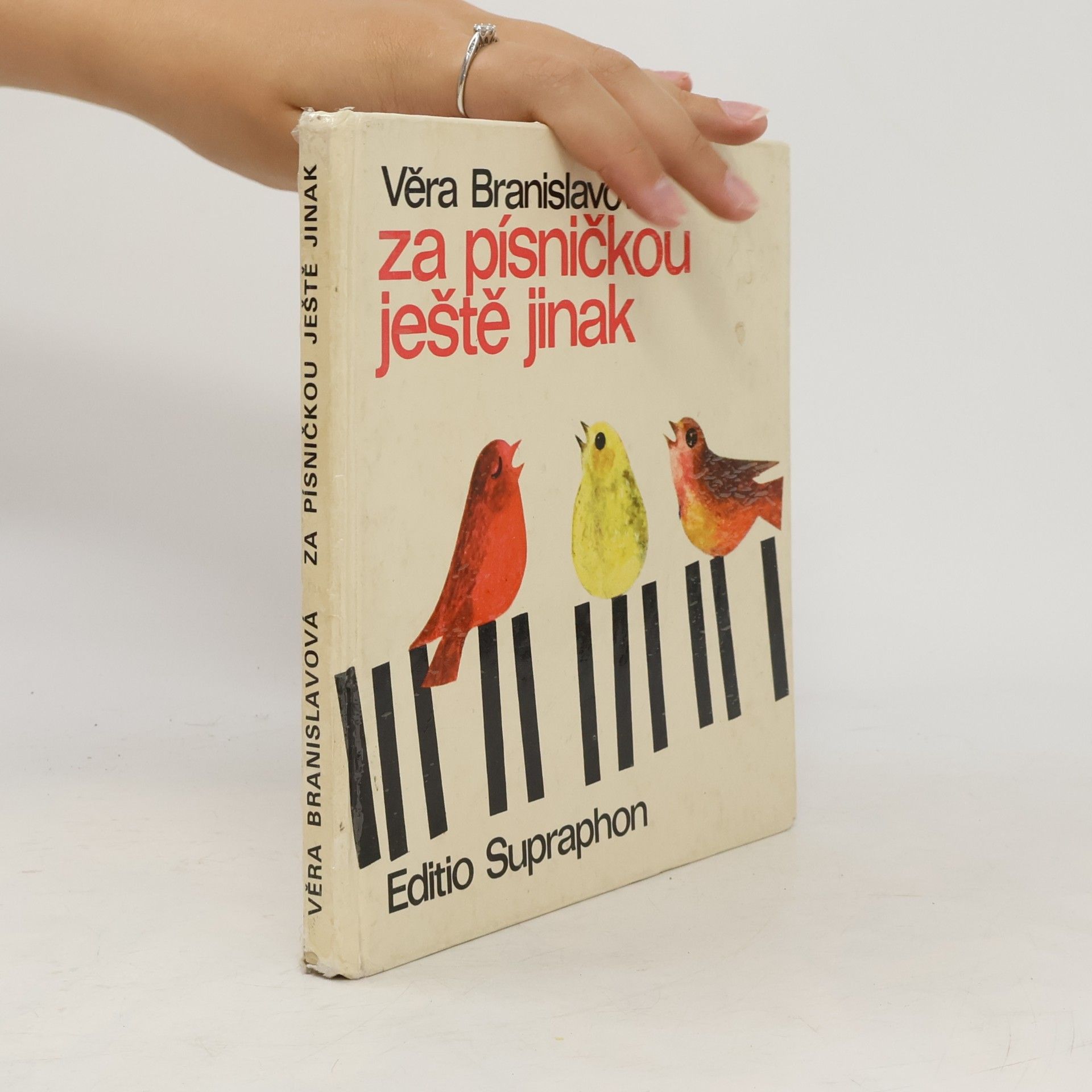 Věra Branislavová Za písničkou ještě jinak