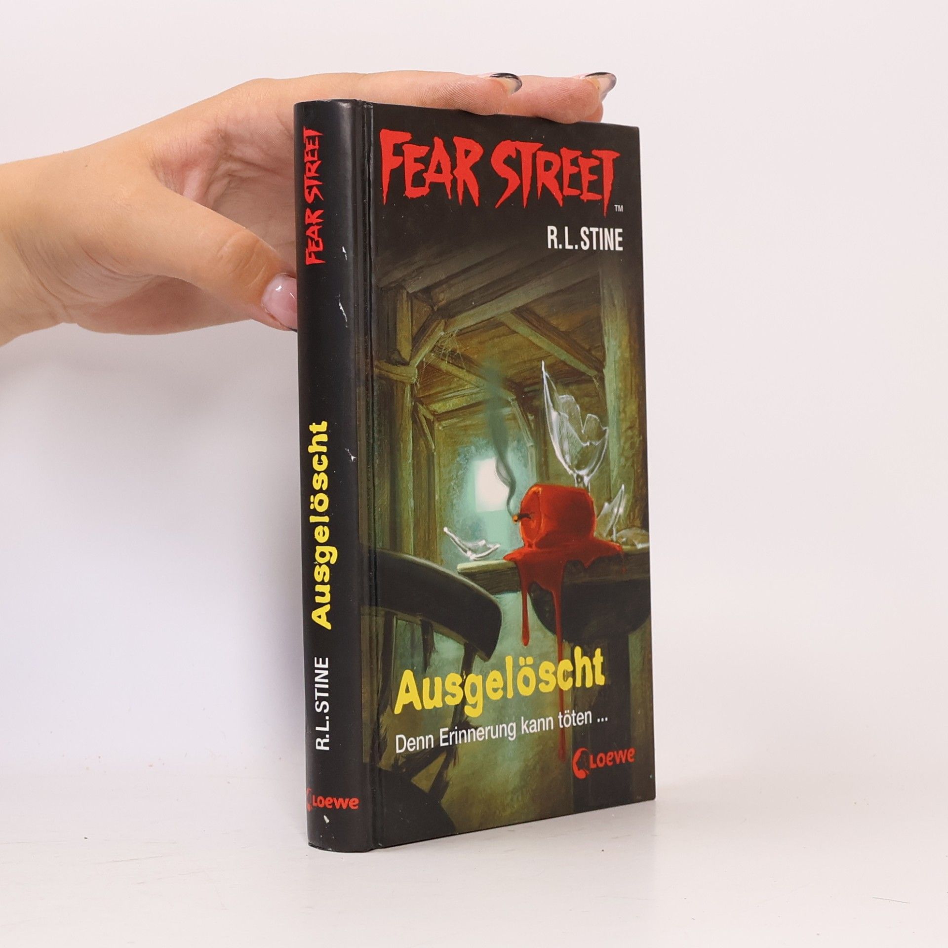 R. L. Stine Fear Street. Ausgelöscht