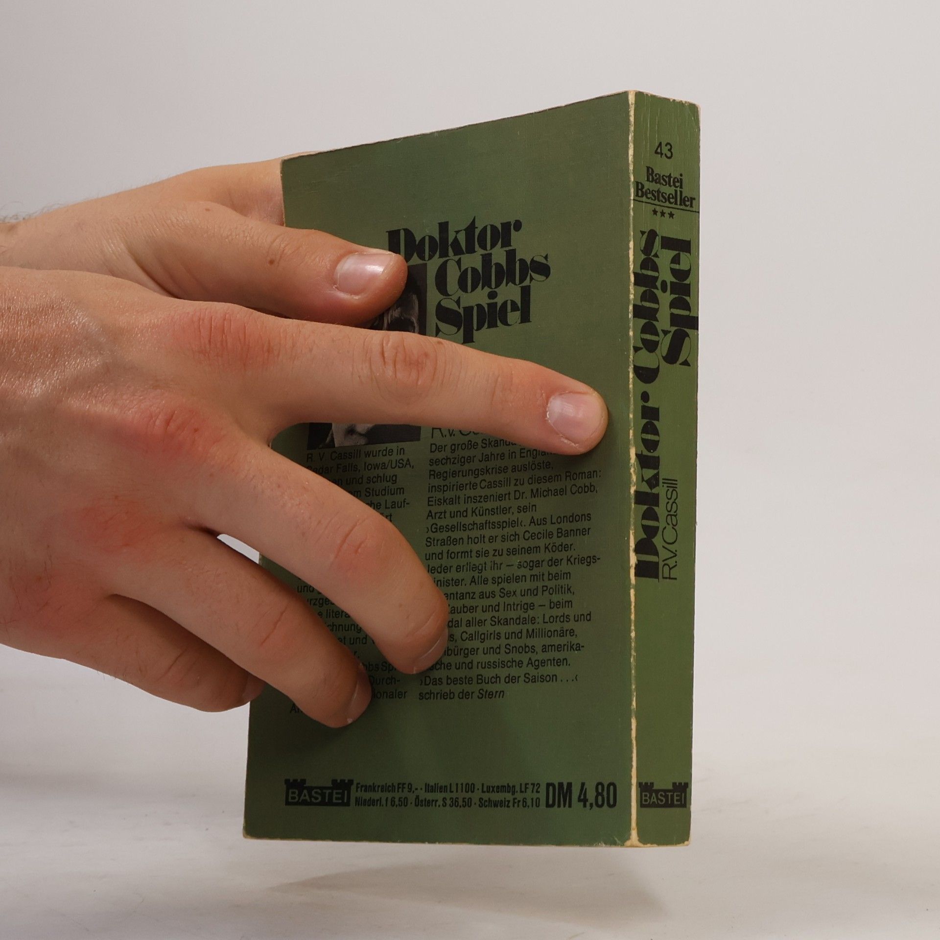 R. V. Cassill Doktor Cobbs Spiel