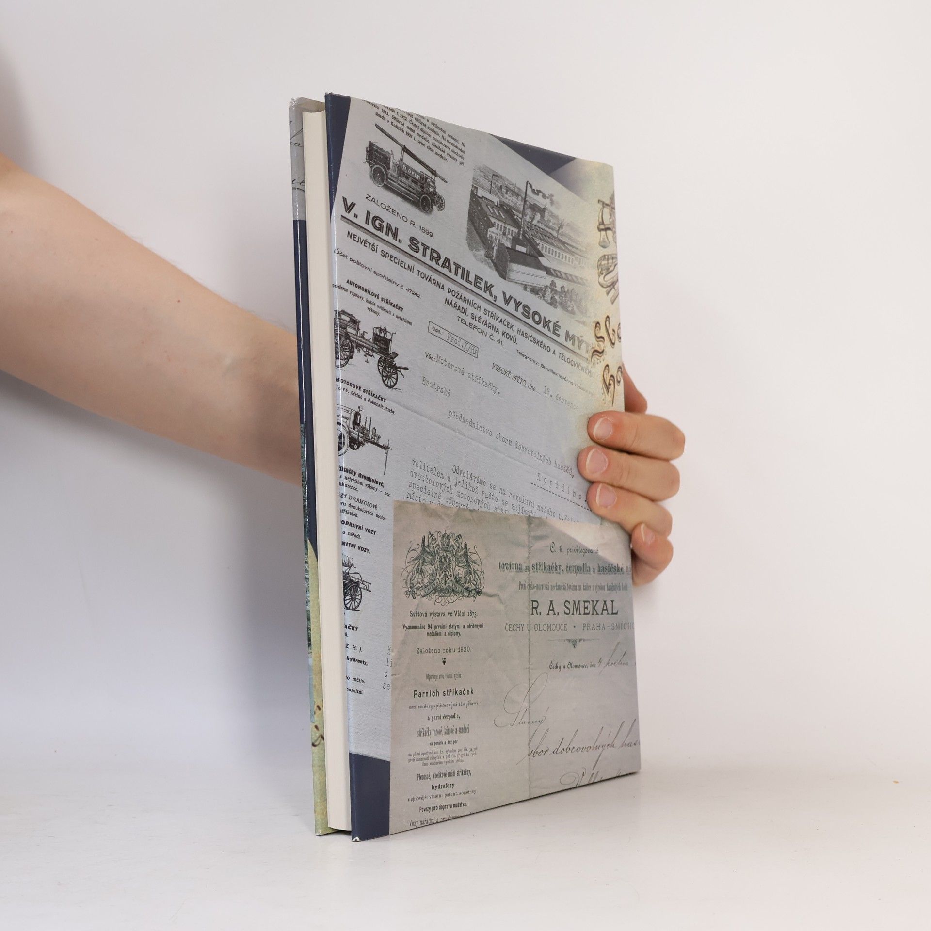 Jindřich Hejduk Historické stříkačky. Pýcha a chlouba hasičů