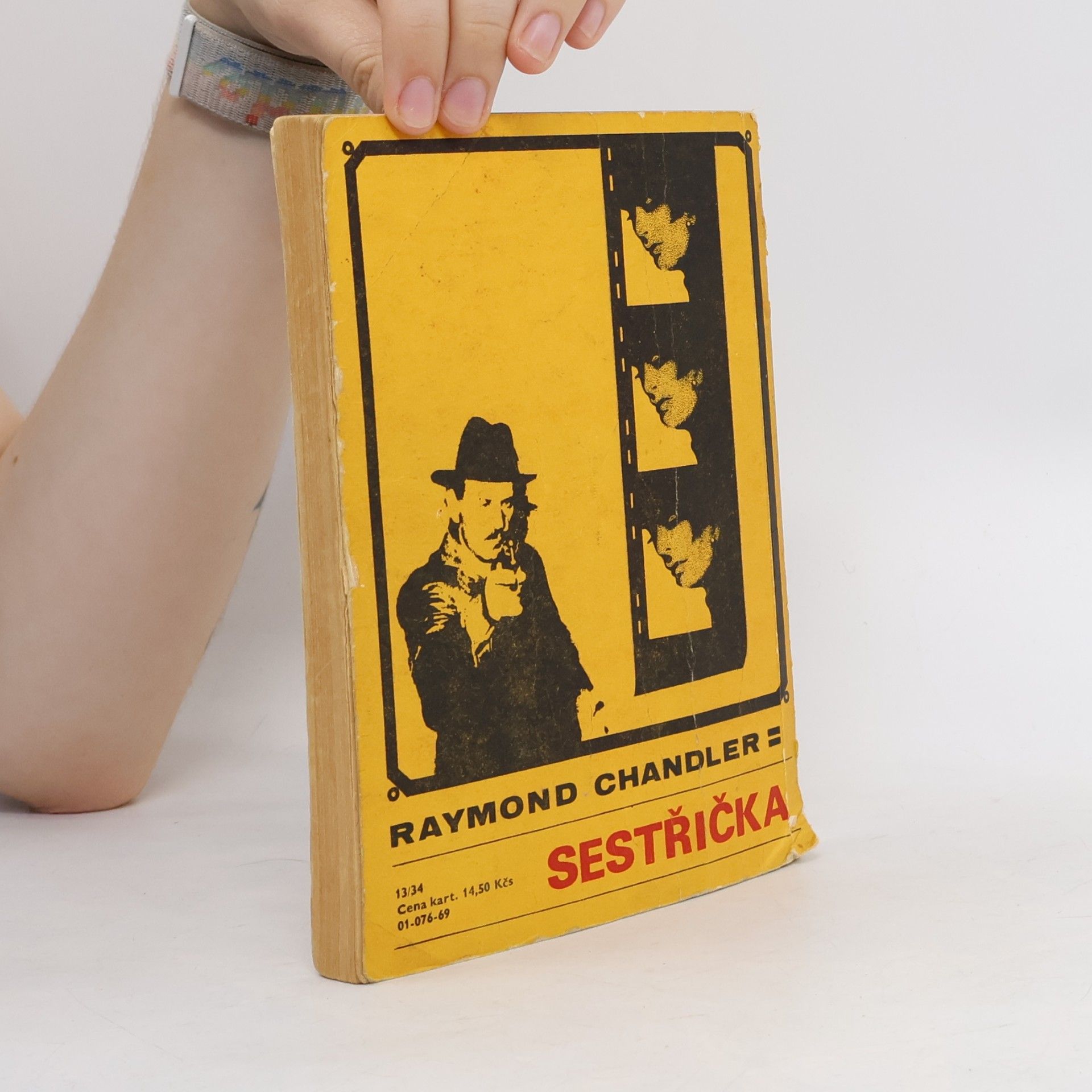 Raymond Chandler Sestřička