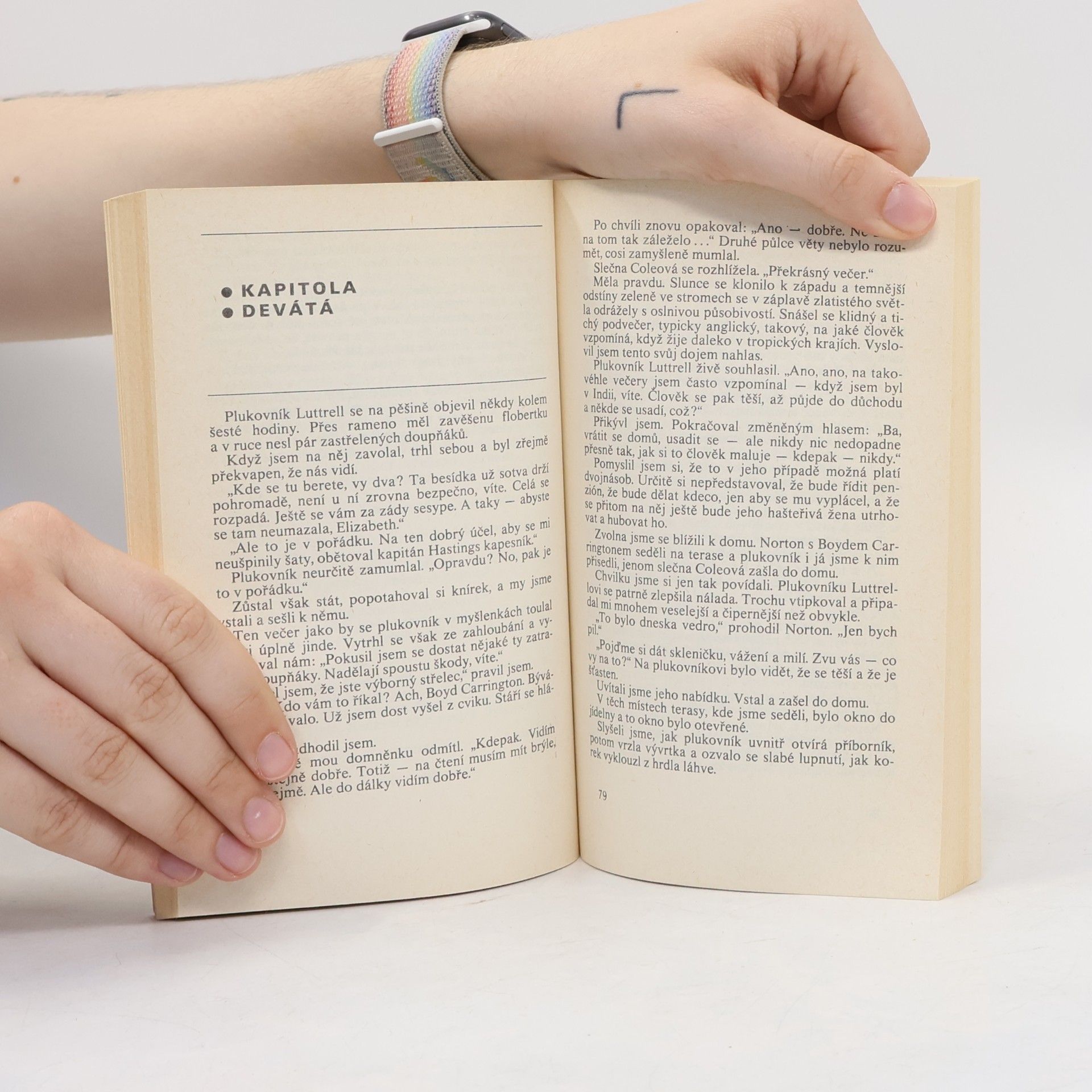 Agatha Christie Opona