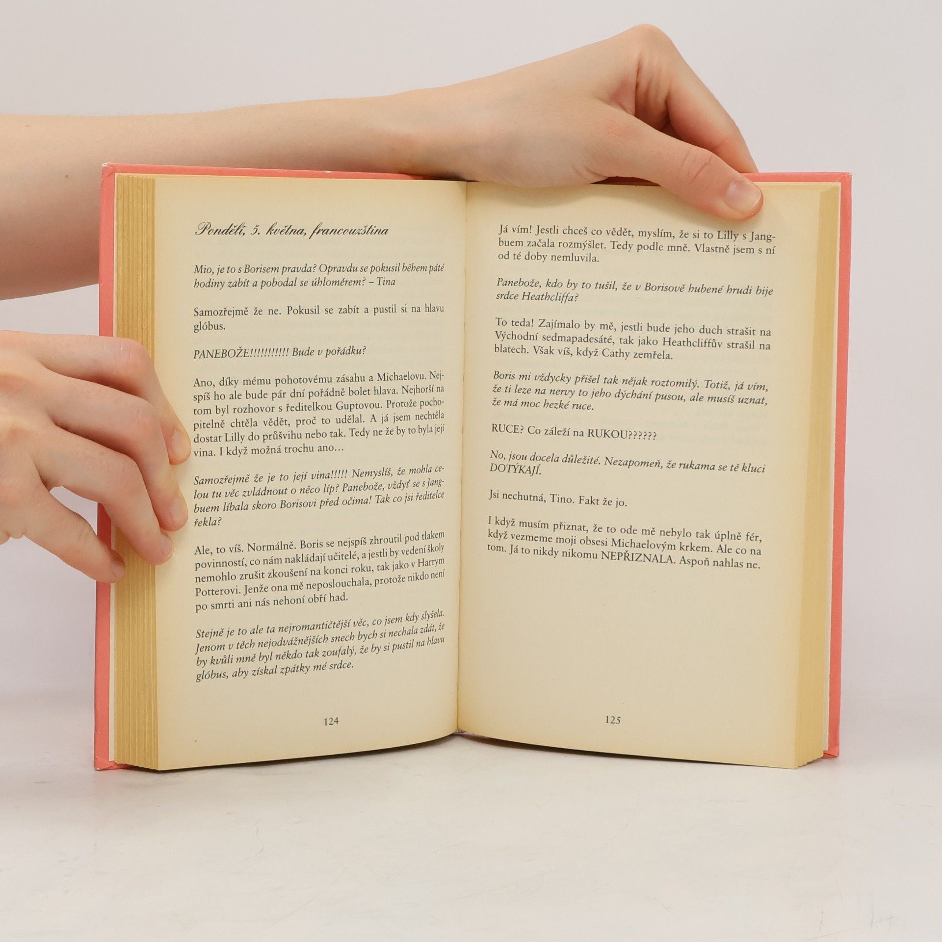 Meg Cabot Princeznám sluší růžová