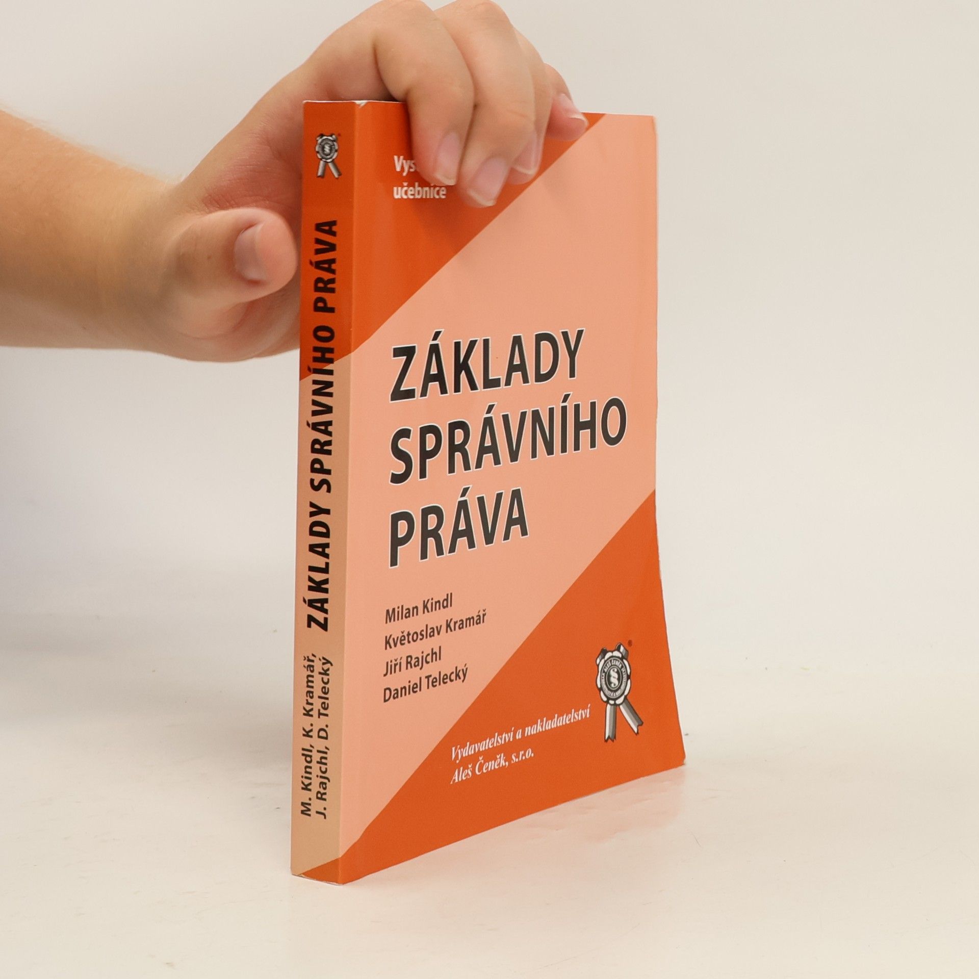 Milan Kindl Základy správního práva