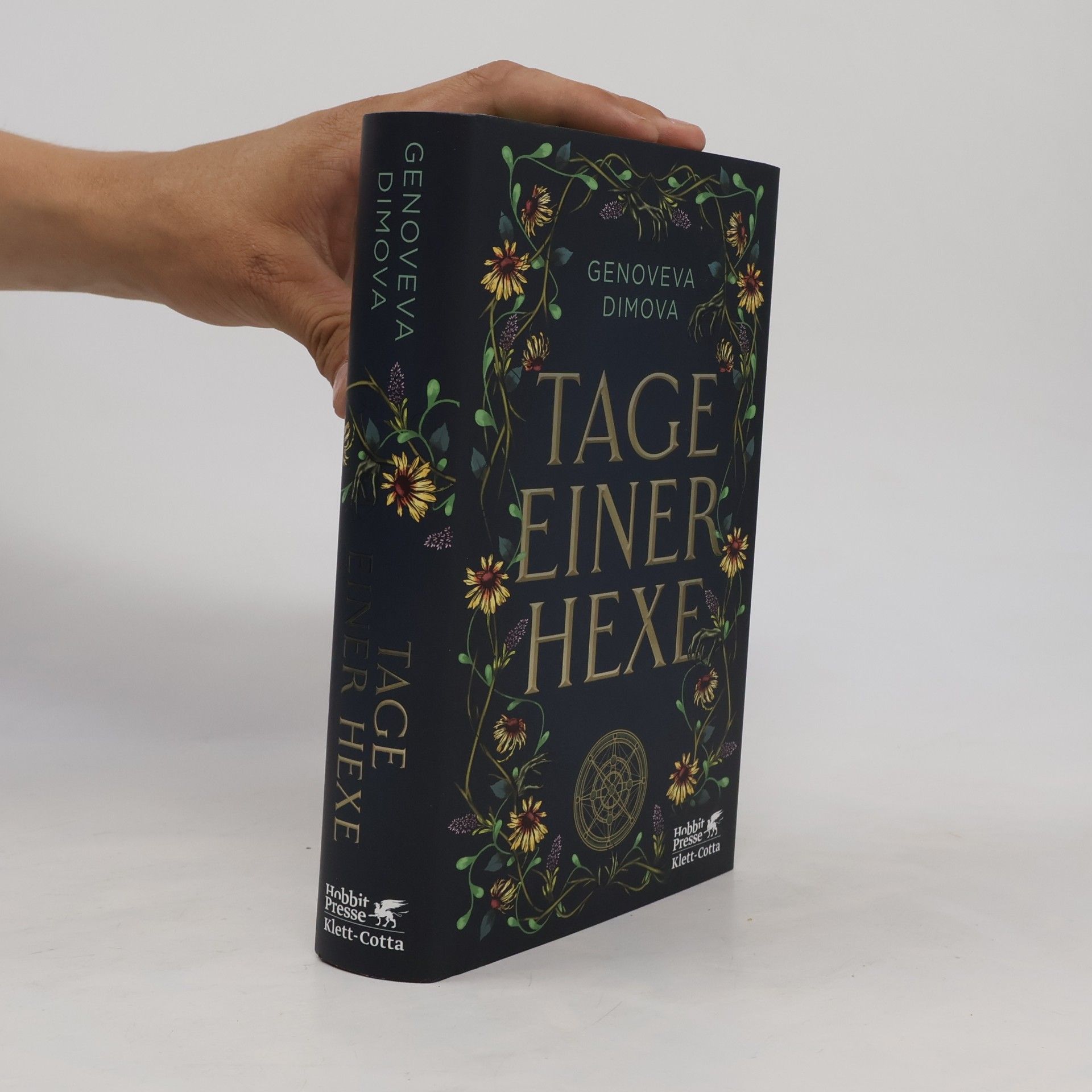 Genoveva Dimova Tage einer Hexe. Das Hexenkompendium der Monster | Limitierte Erstauflage mit wunderschön gestaltetem Farbschnitt