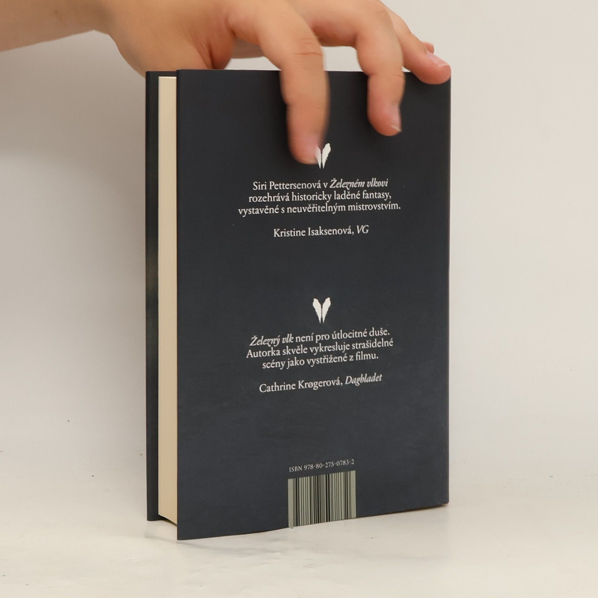 Siri Pettersen Vardari. Železný vlk