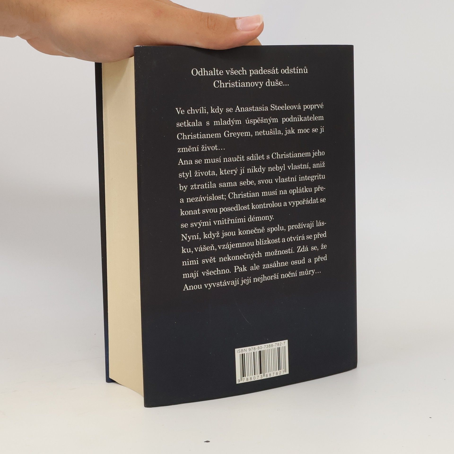 E. L. James Padesát odstínů svobody