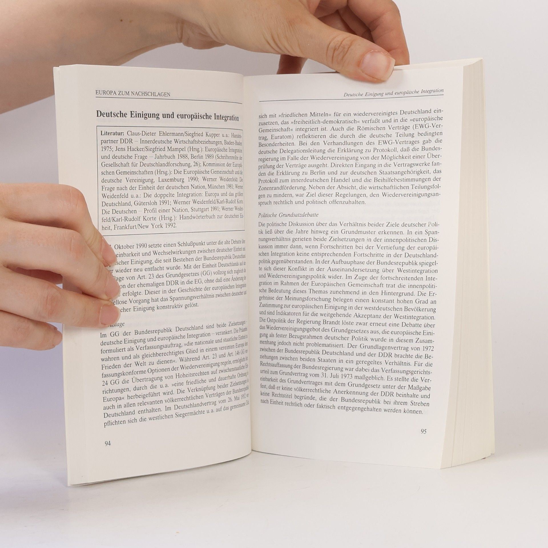 Wolfgang Wessels Europa von A-Z. Taschenbuch der europäischen Integration