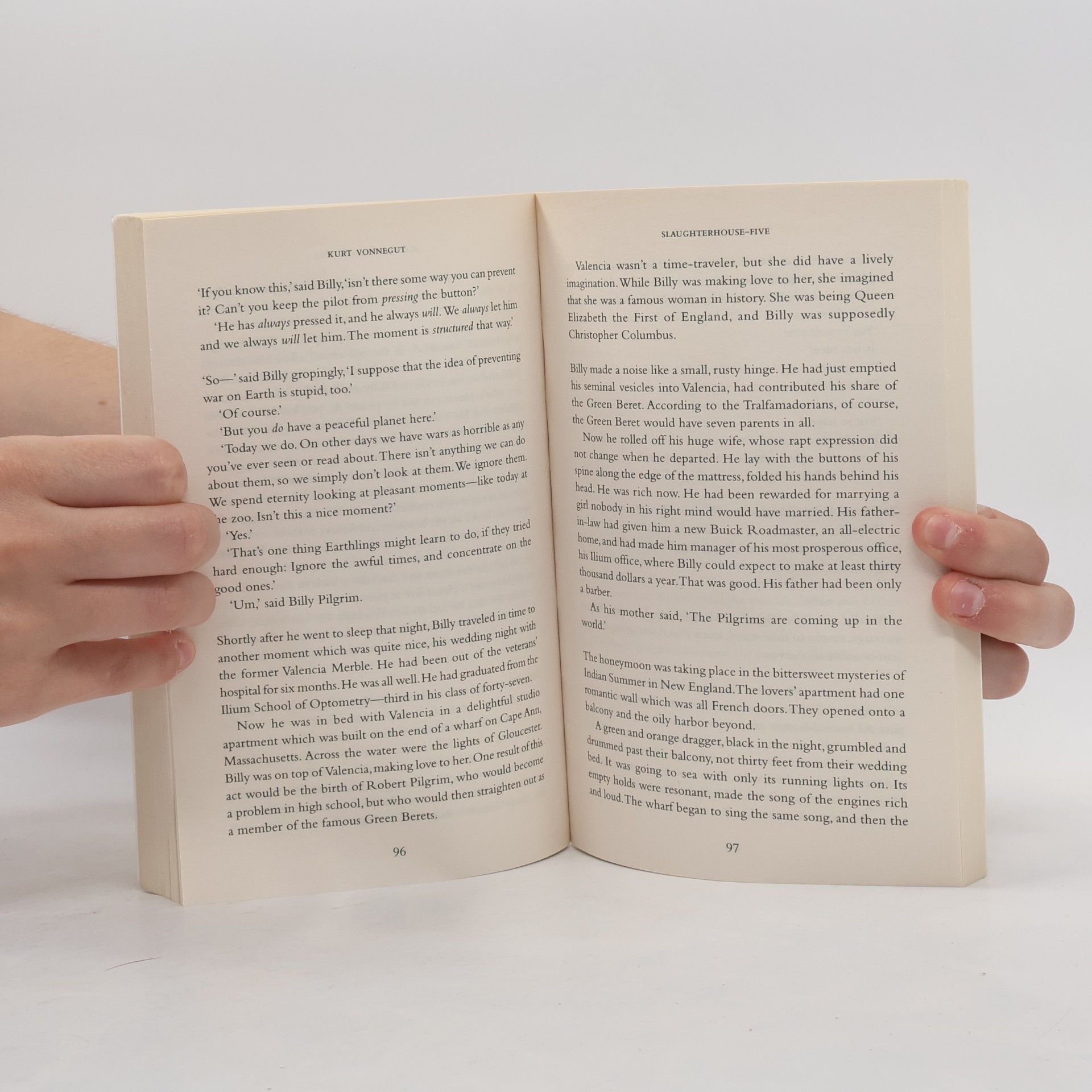 Kurt Vonnegut Slaughterhouse-Five, or, The children's crusade : a duty-dance with death