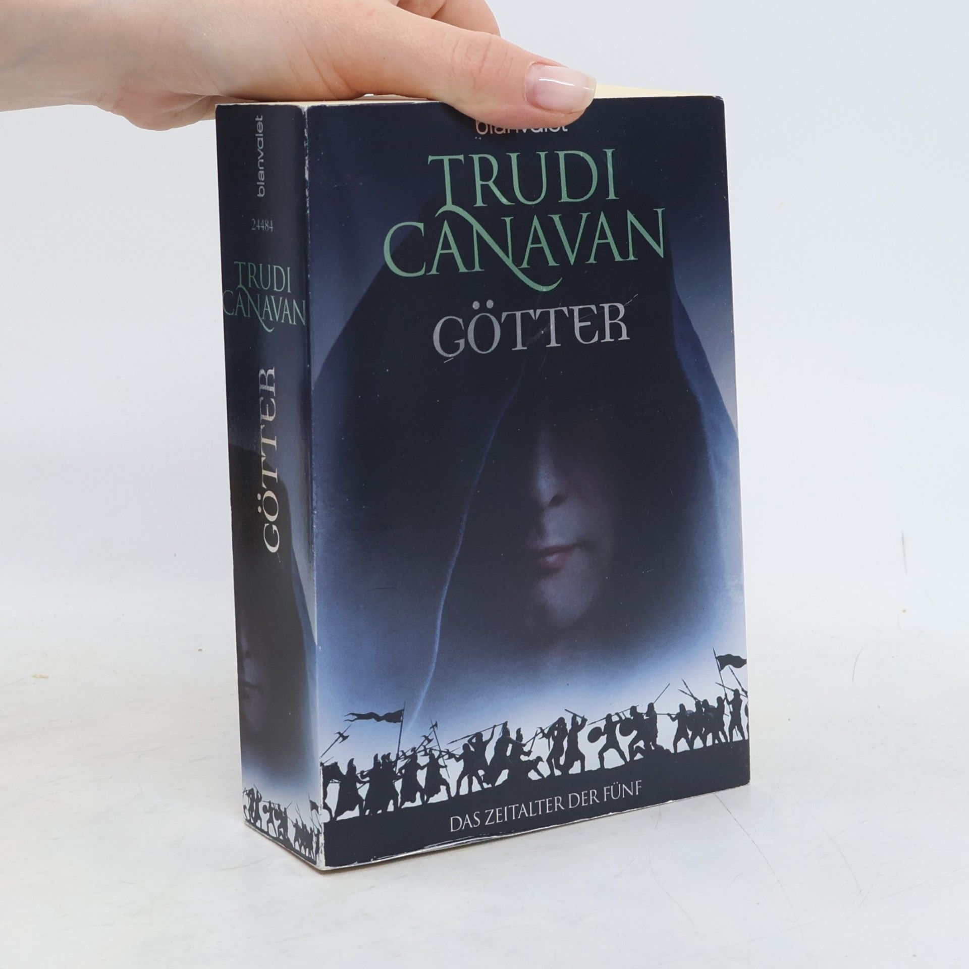 Trudi Canavan Götter