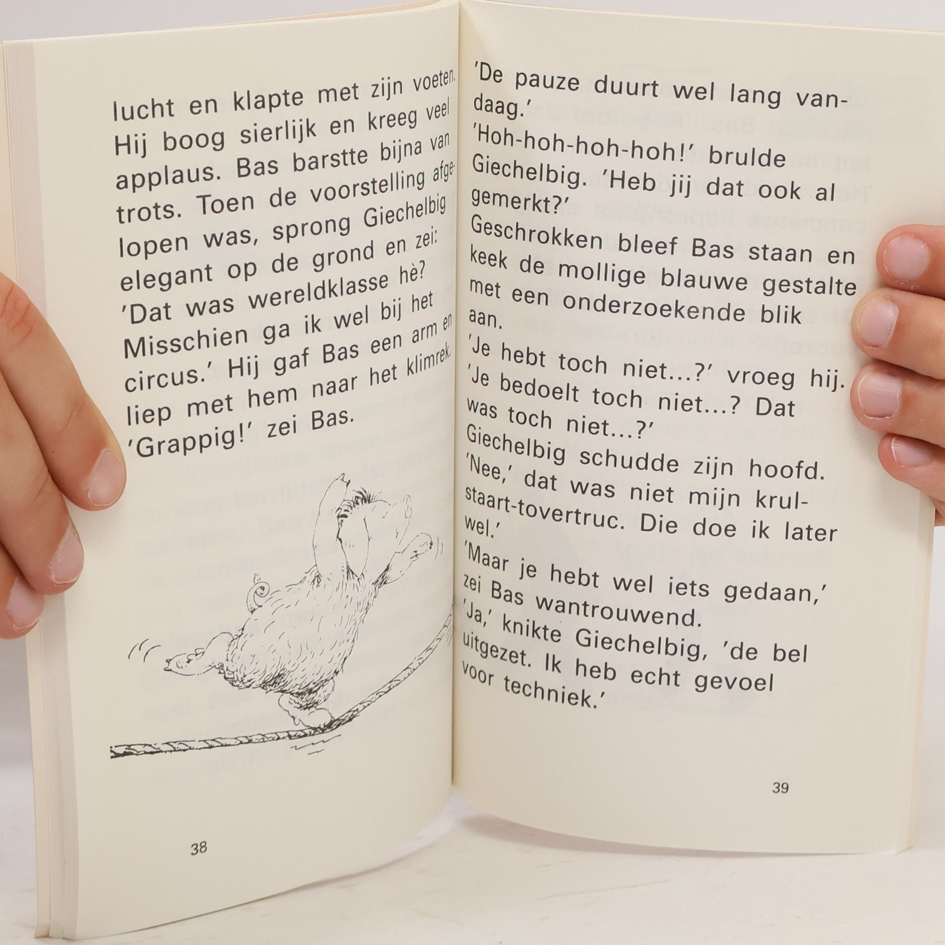 Ingrid Uebe Giechelbig op school