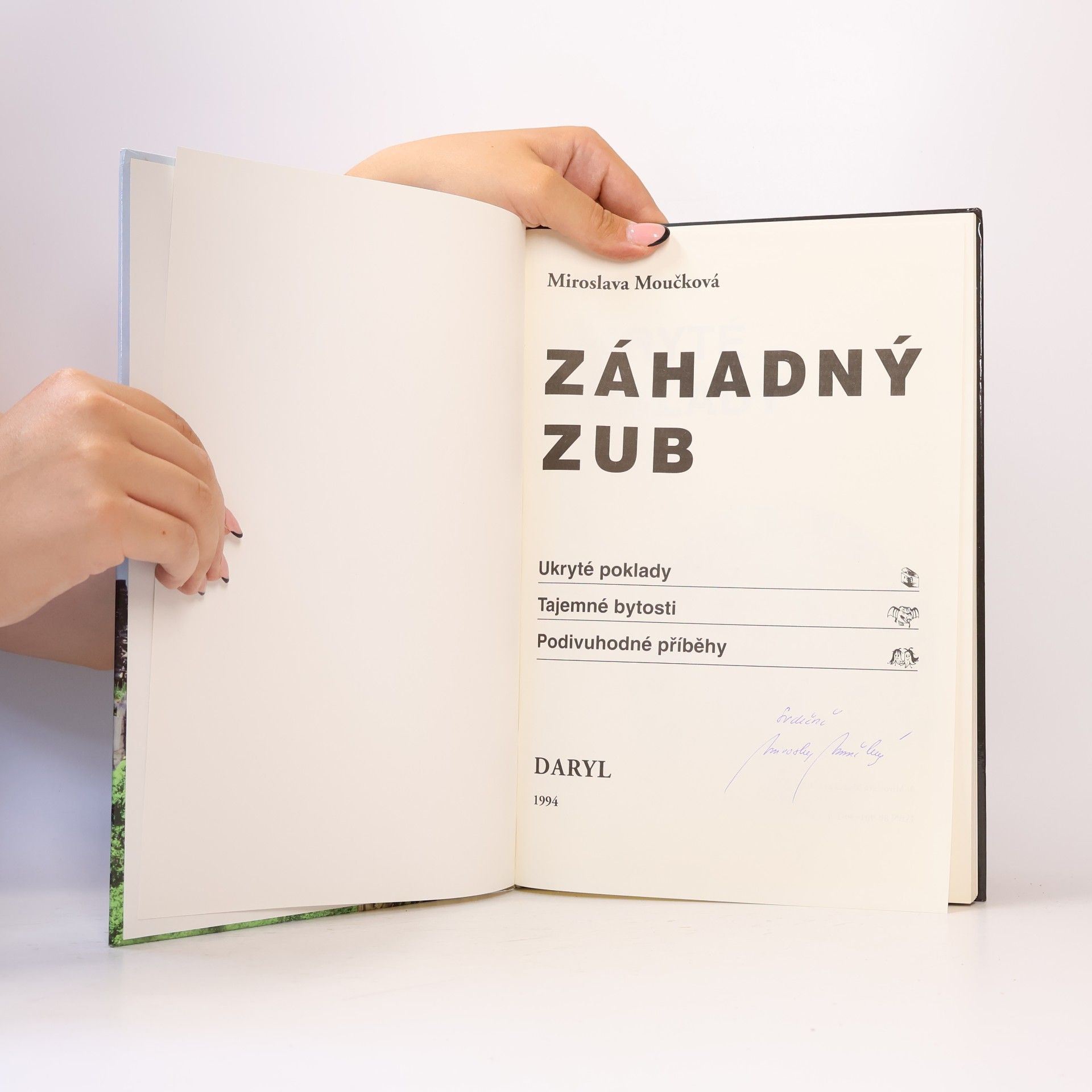 Miroslava Moučková Záhadný zub