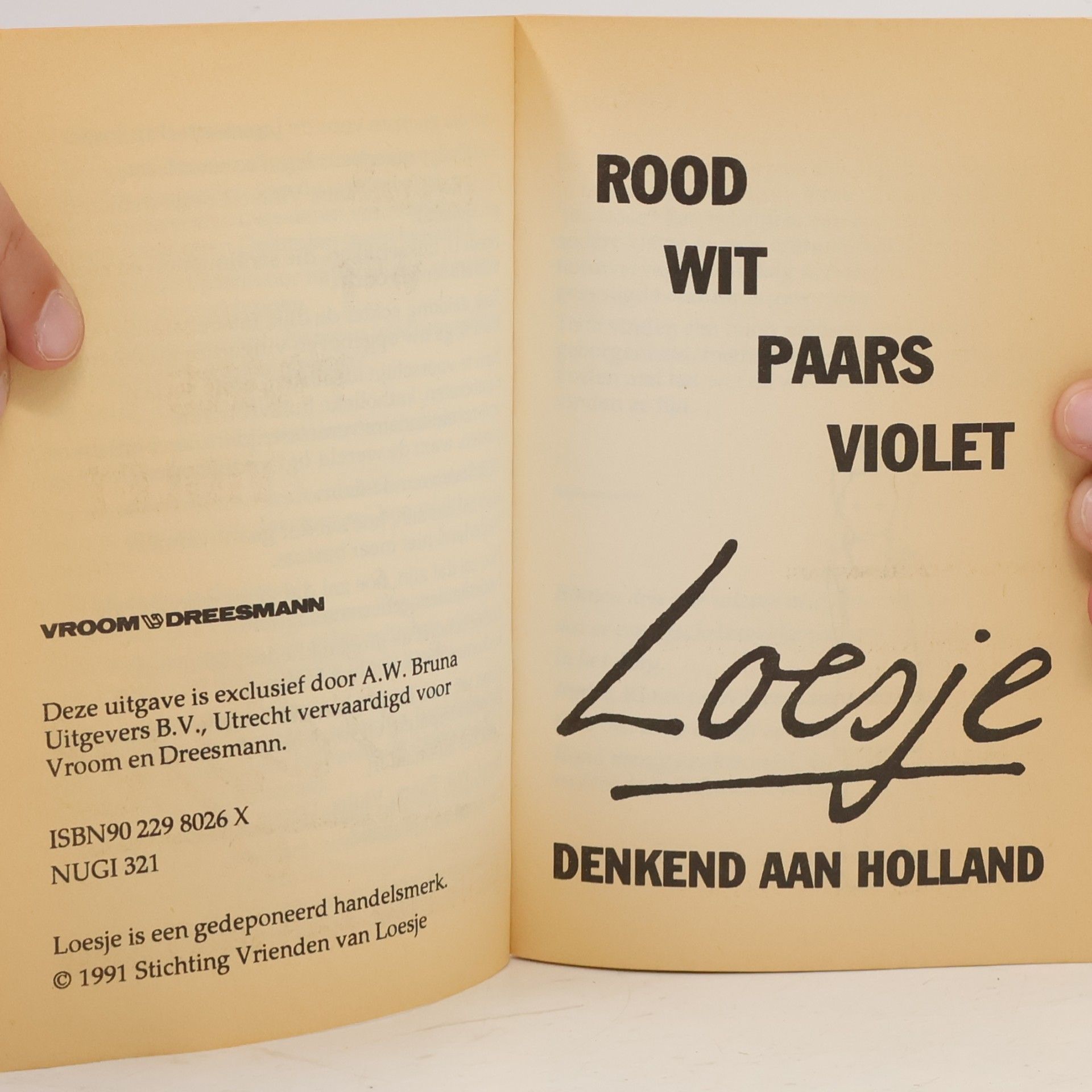 Loesje Loesje Rood wit paars violet