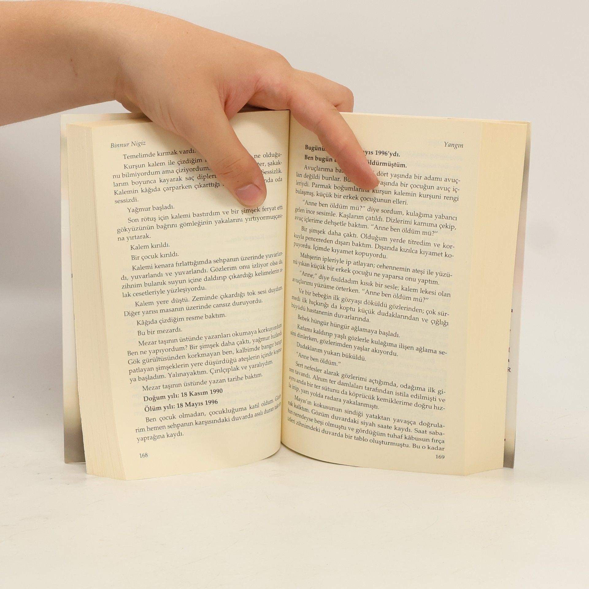 Binnur safak Nigiz Yangin Mavisi Serisi - 2: Yangın