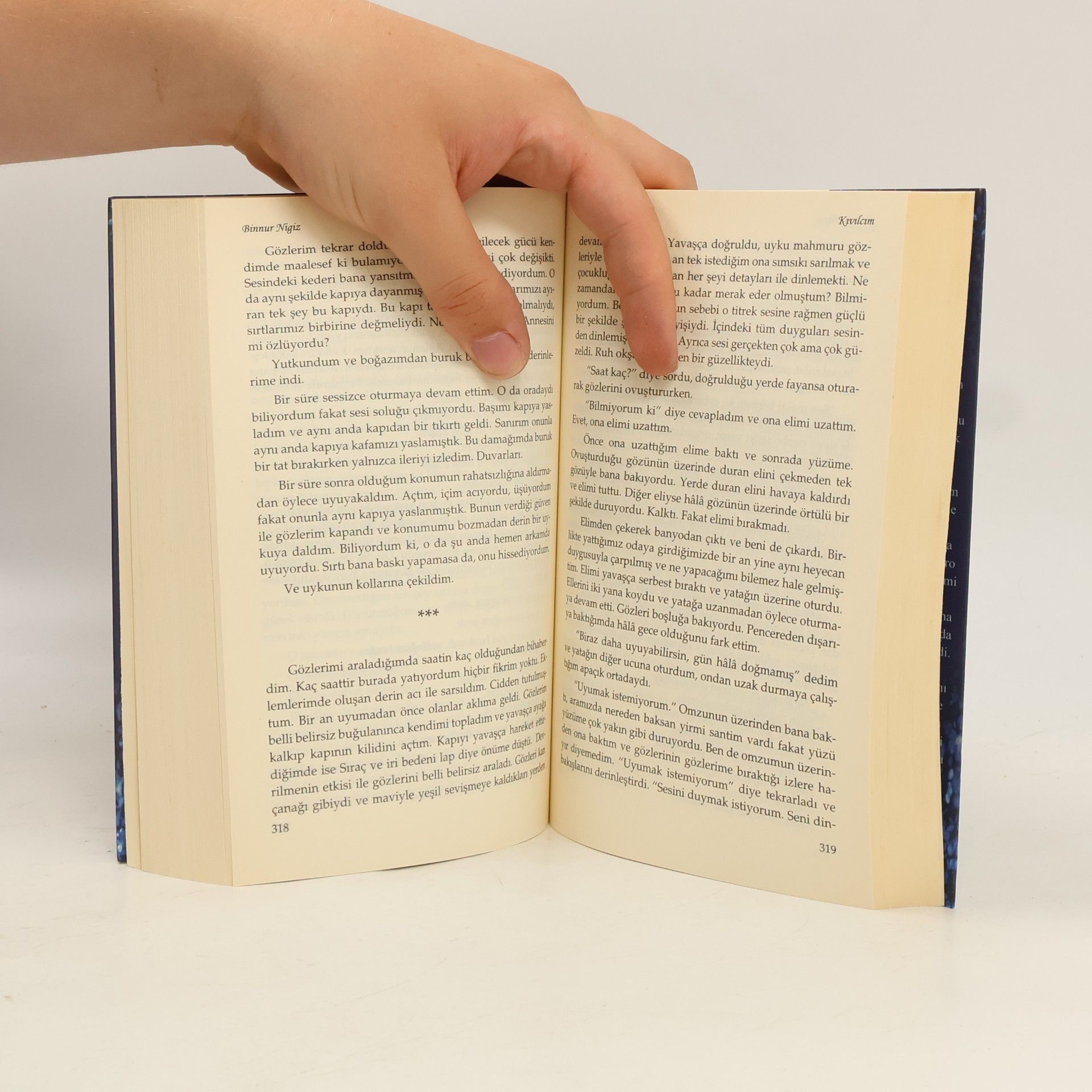 Binnur safak Nigiz Yangın Mavisi Serisi - 1: Kıvılcım