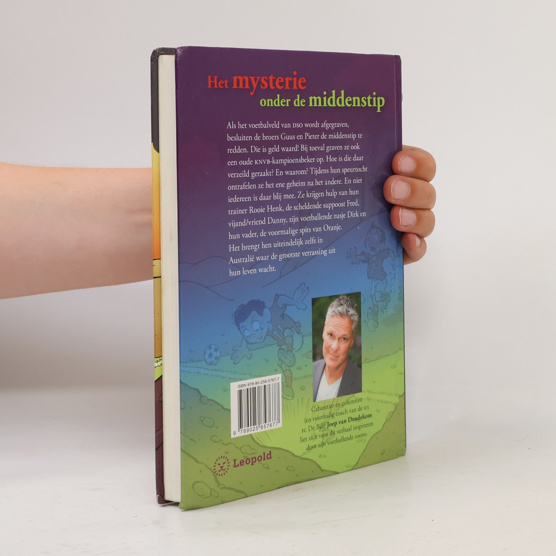 Joep van Deudekom Het mysterie onder de middenstip