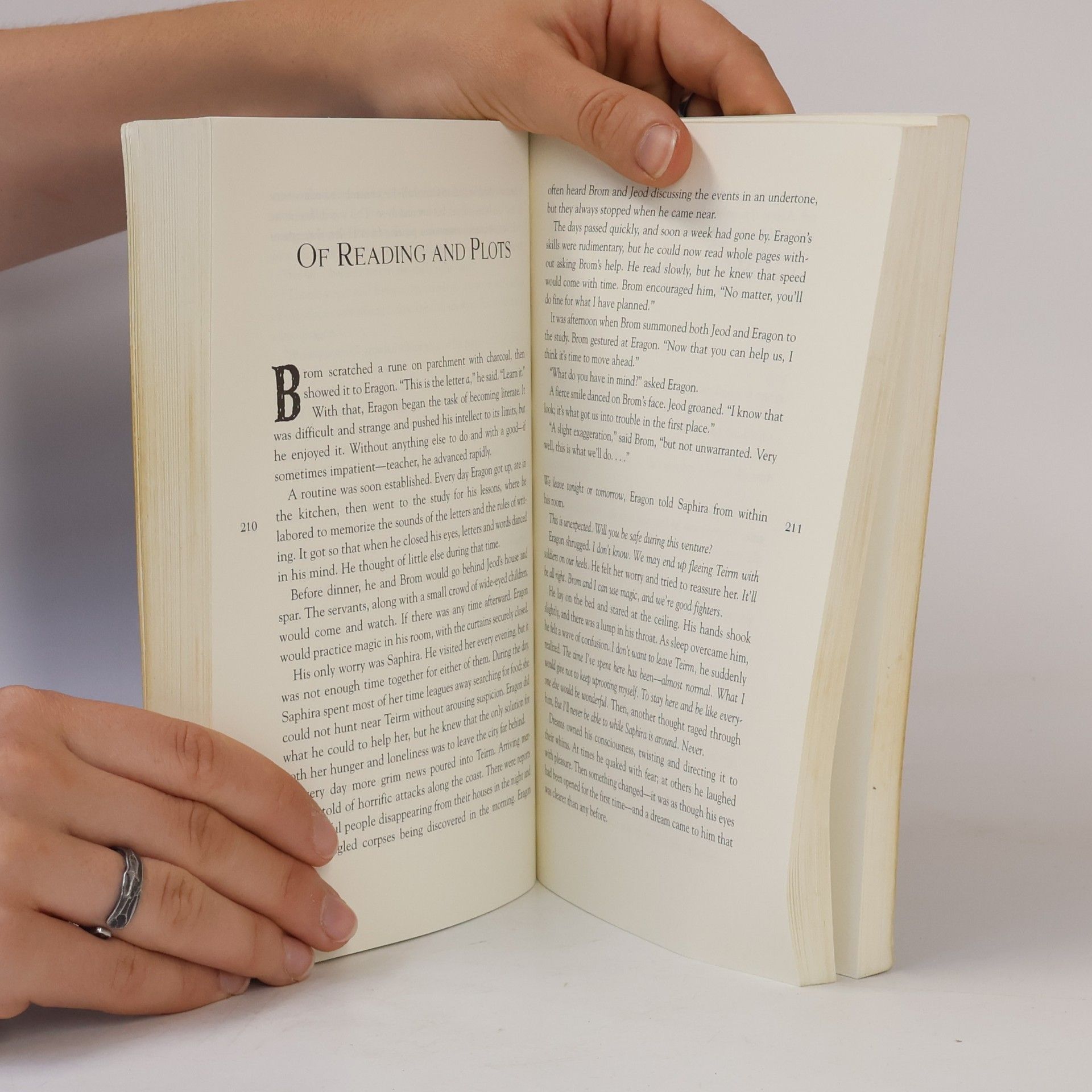 Christopher Paolini Eragon