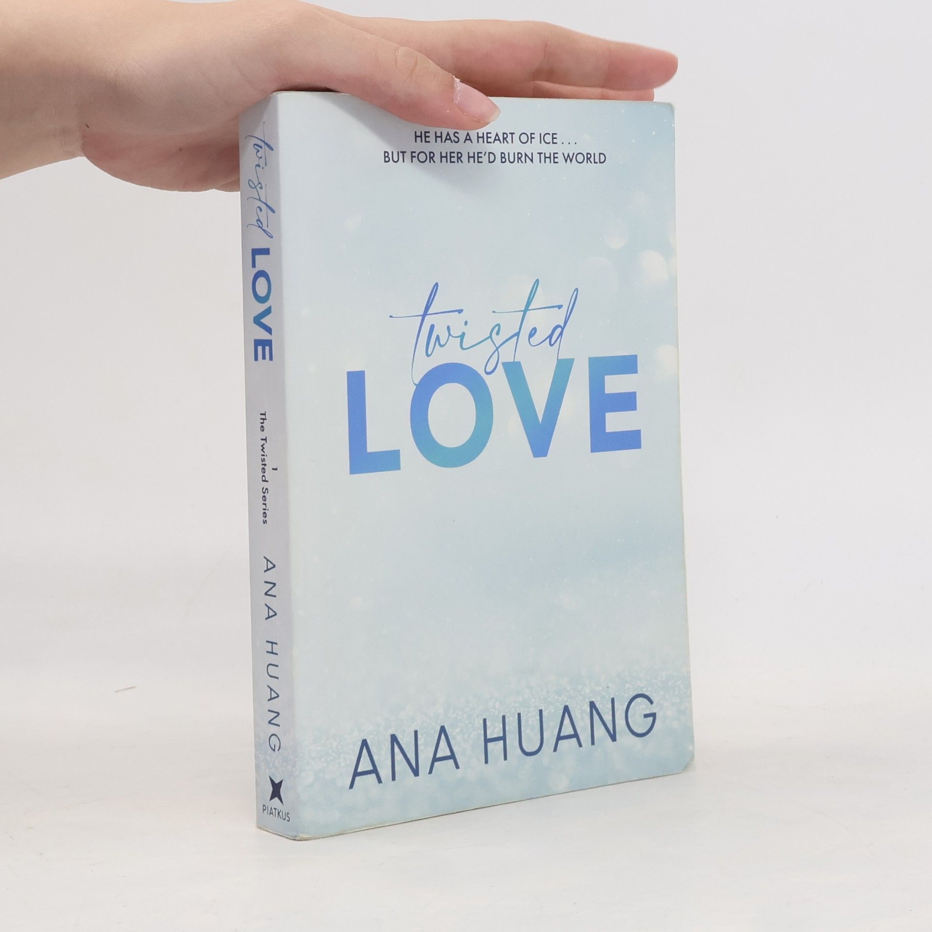 Ana Huang Twisted love. Twisted book one