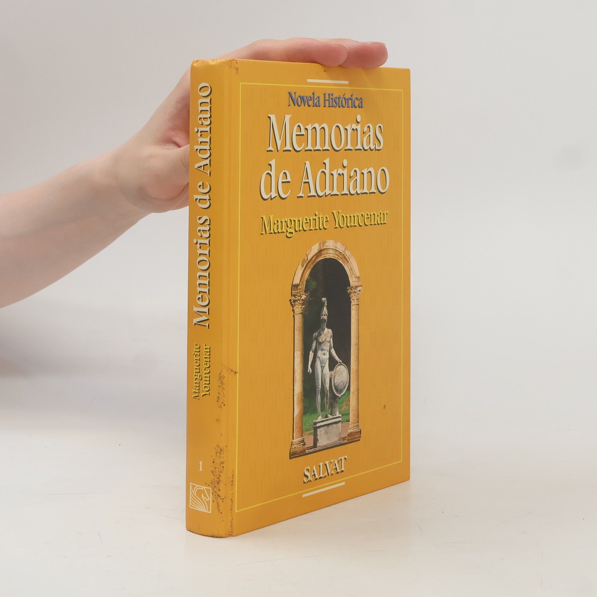 Marguerite Yourcenar Memorias de Adriano